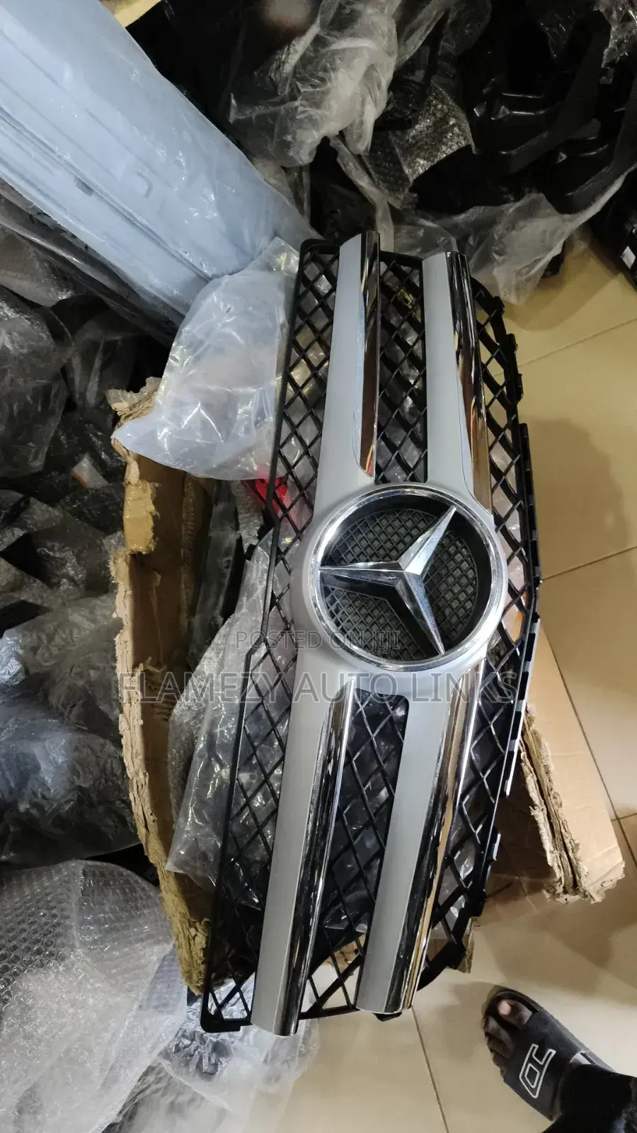 Front Grill GLK 350 2013