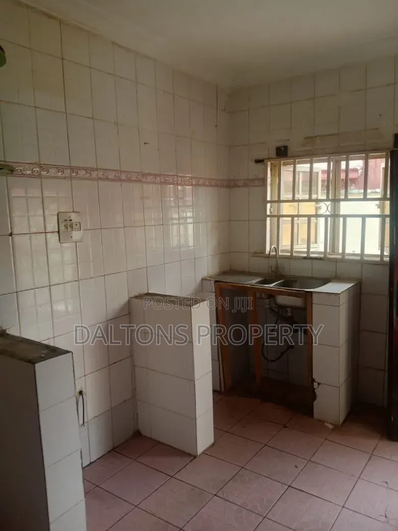 2bdrm Bungalow in Trademore Estate, Sabon Lugbe for sale