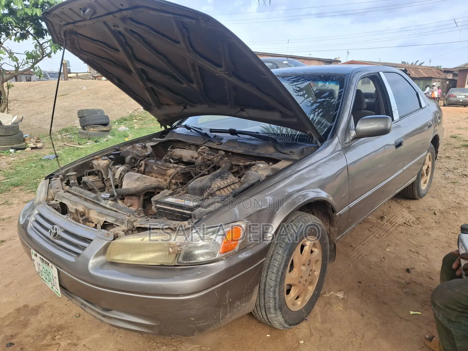 Toyota Camry Automatic 1999 Gray