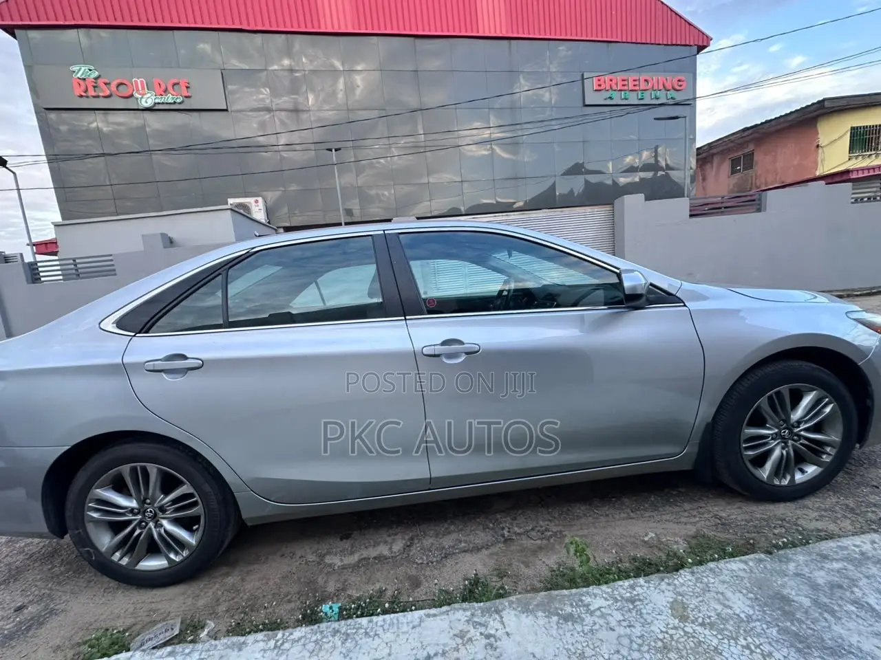 Toyota Camry SE 4dr Sedan (2.5L 4cyl 6A) 2016 Silver