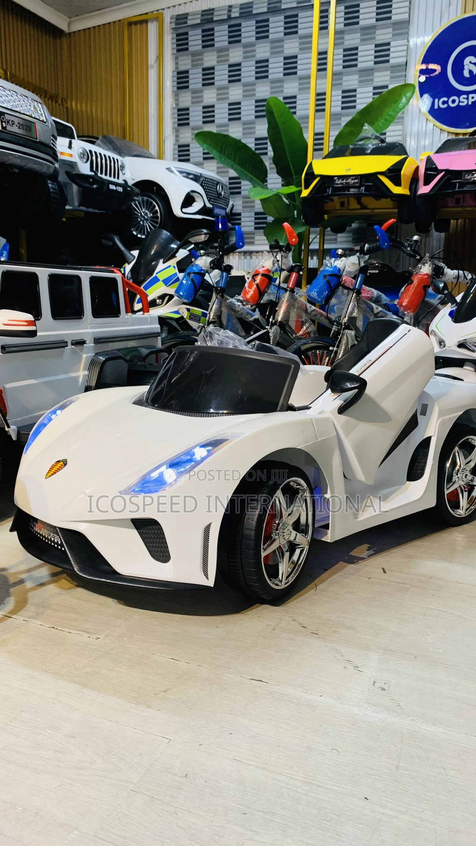 White Ferrari Ride on Car for Kids Age 1-7 With Remote and Bluetooth