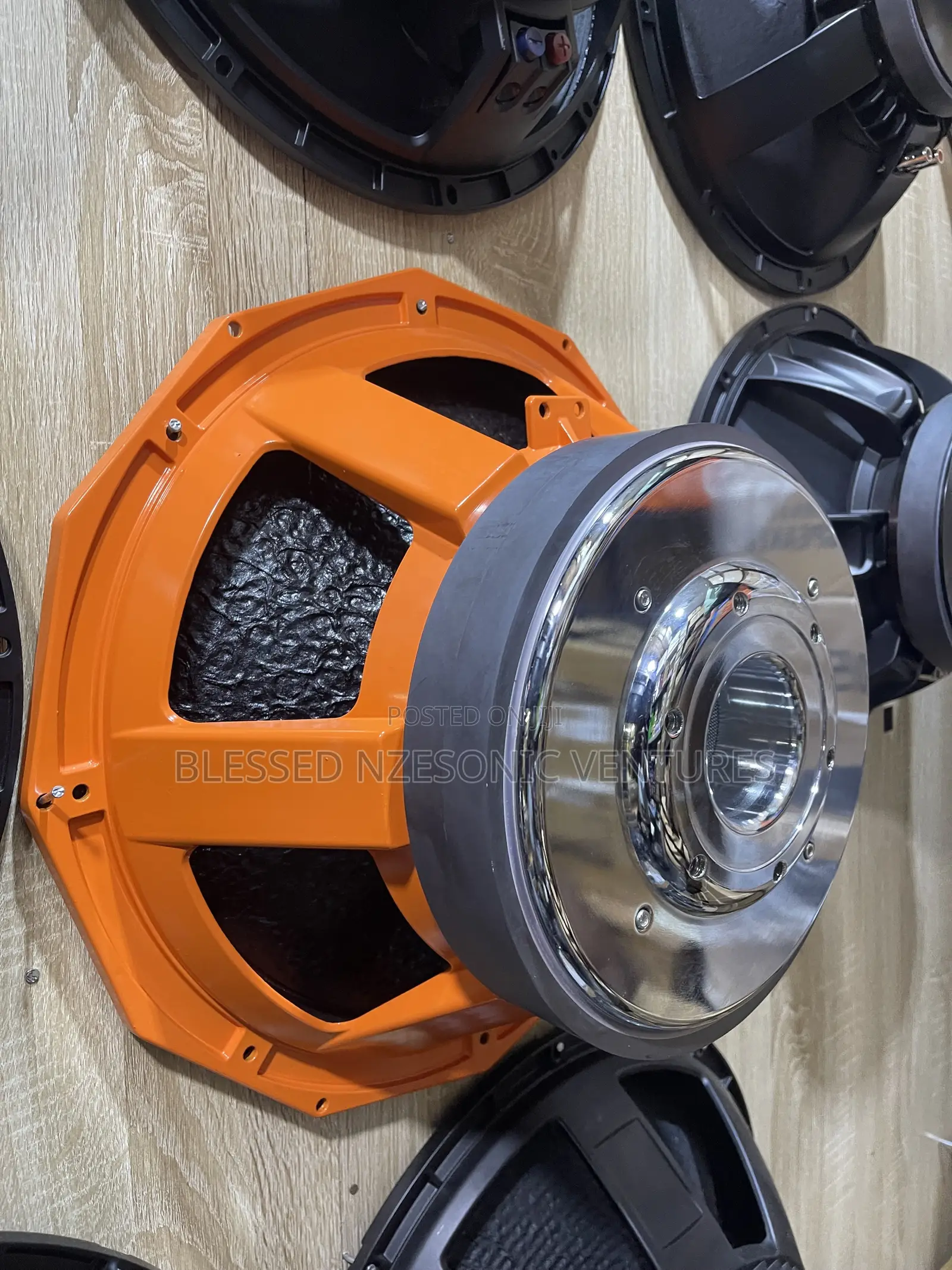 Double Magnet Speakers