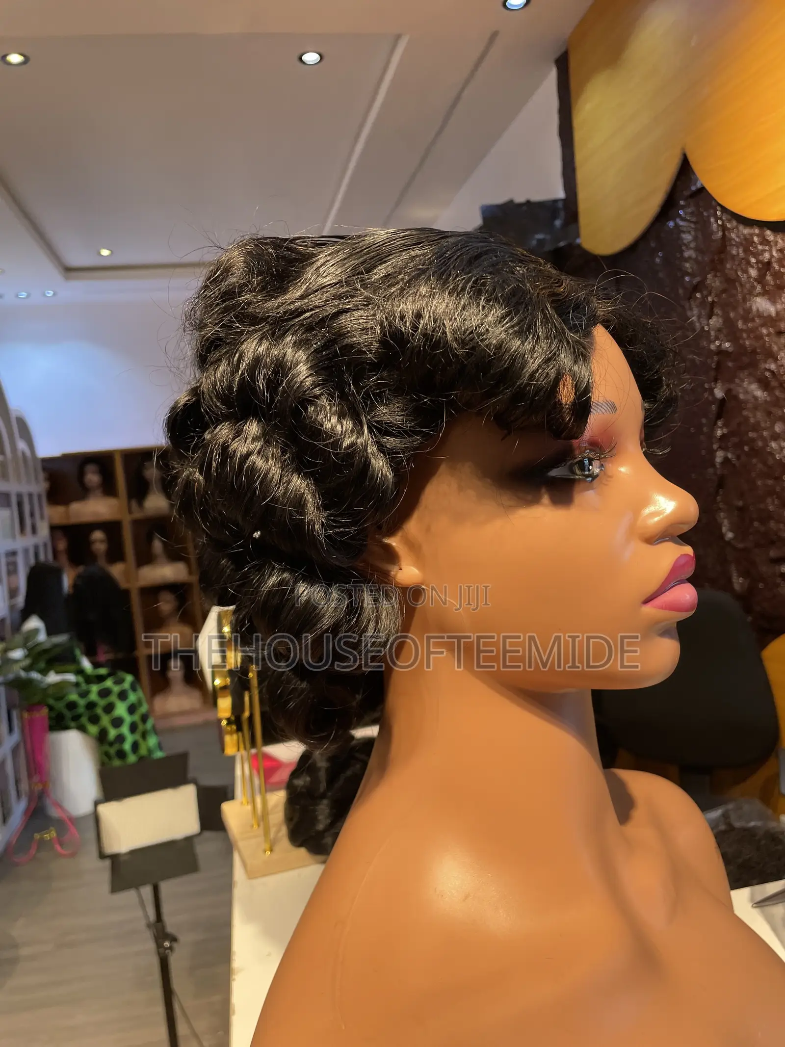 Bouncy Frontal Wig for Ladies