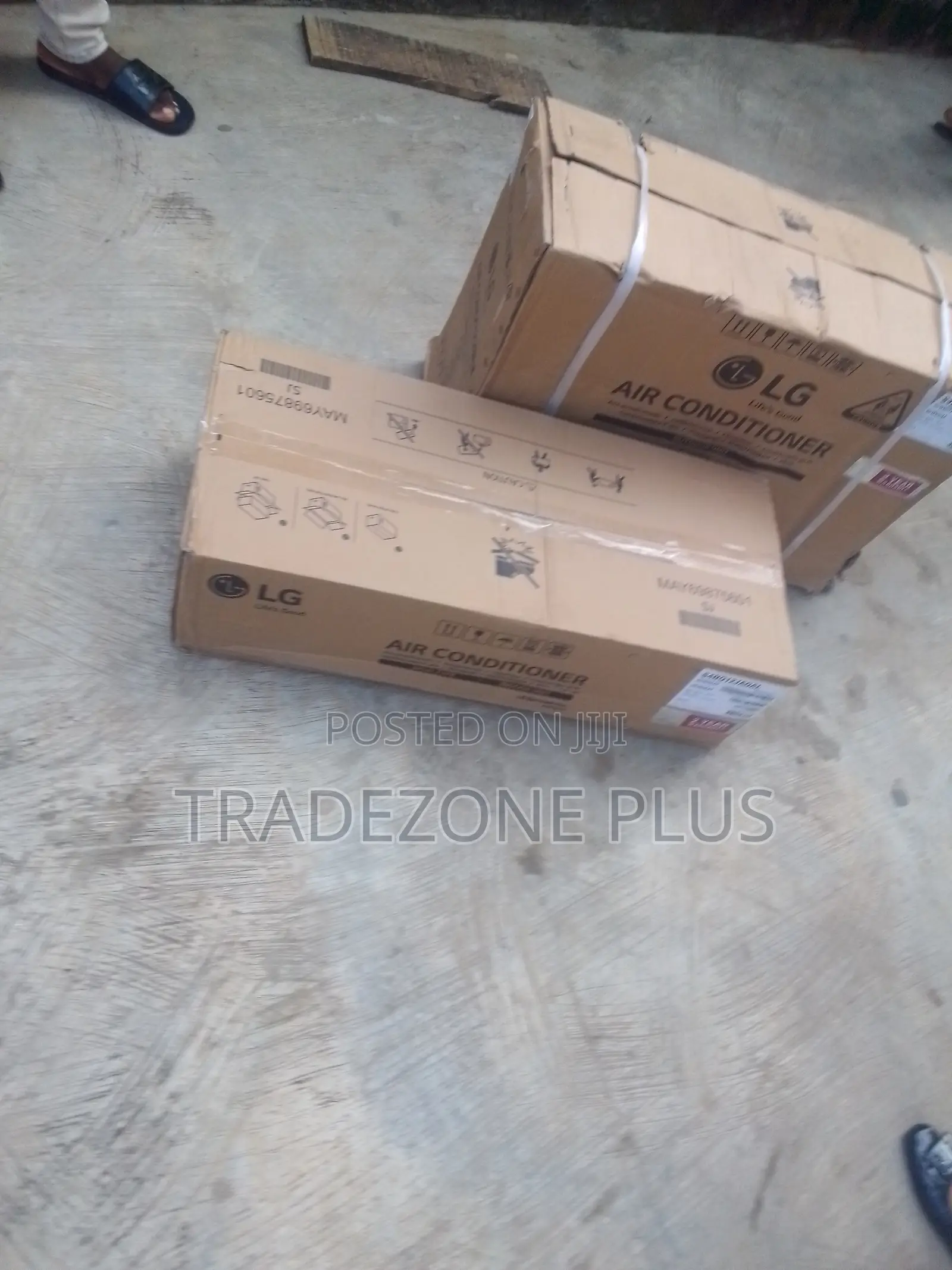 S4NQ12JAQAL LG Air Conditioner – 1.5HP Inverter Type