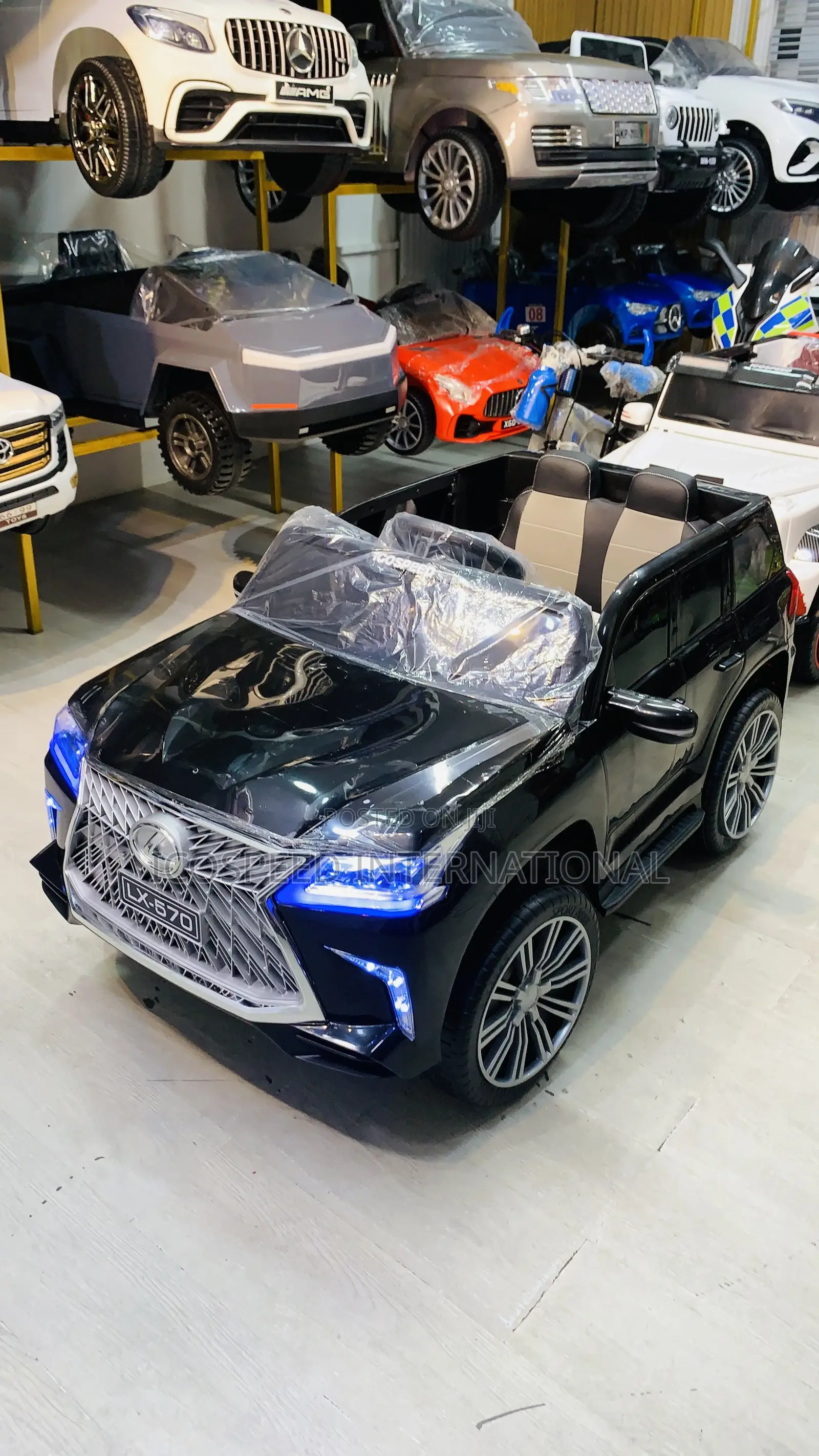 Black Lexus 570 Electric Kids Car With Bluet and Remote Age 1-7
