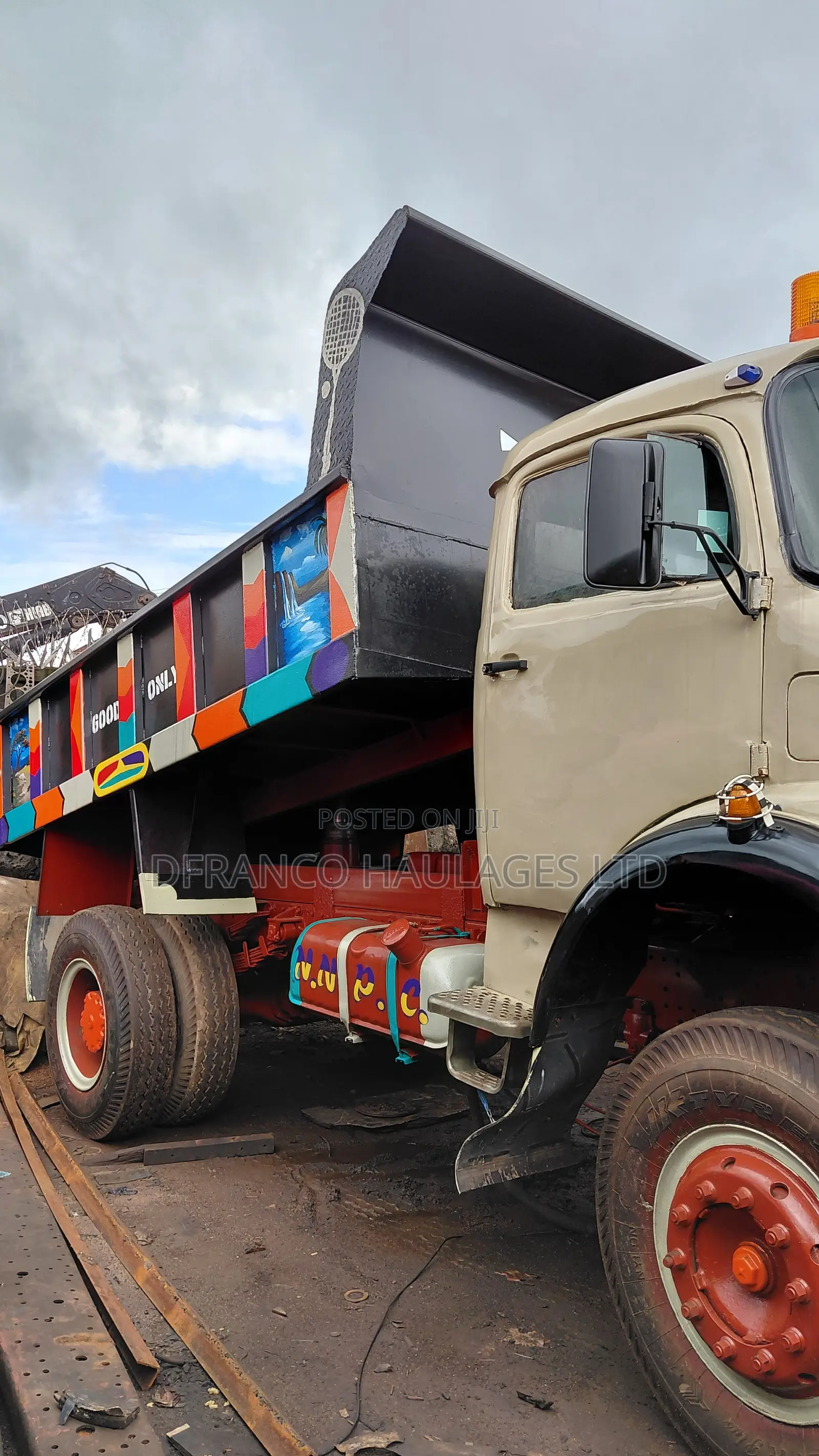 Mercedes 1513 Tipper