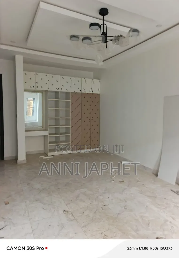 4bdrm Duplex in Lekki Ajah for rent