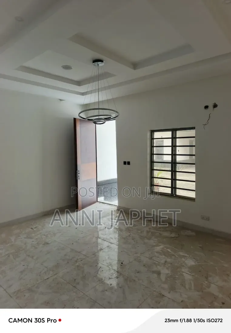 4bdrm Duplex in Lekki Ajah for rent