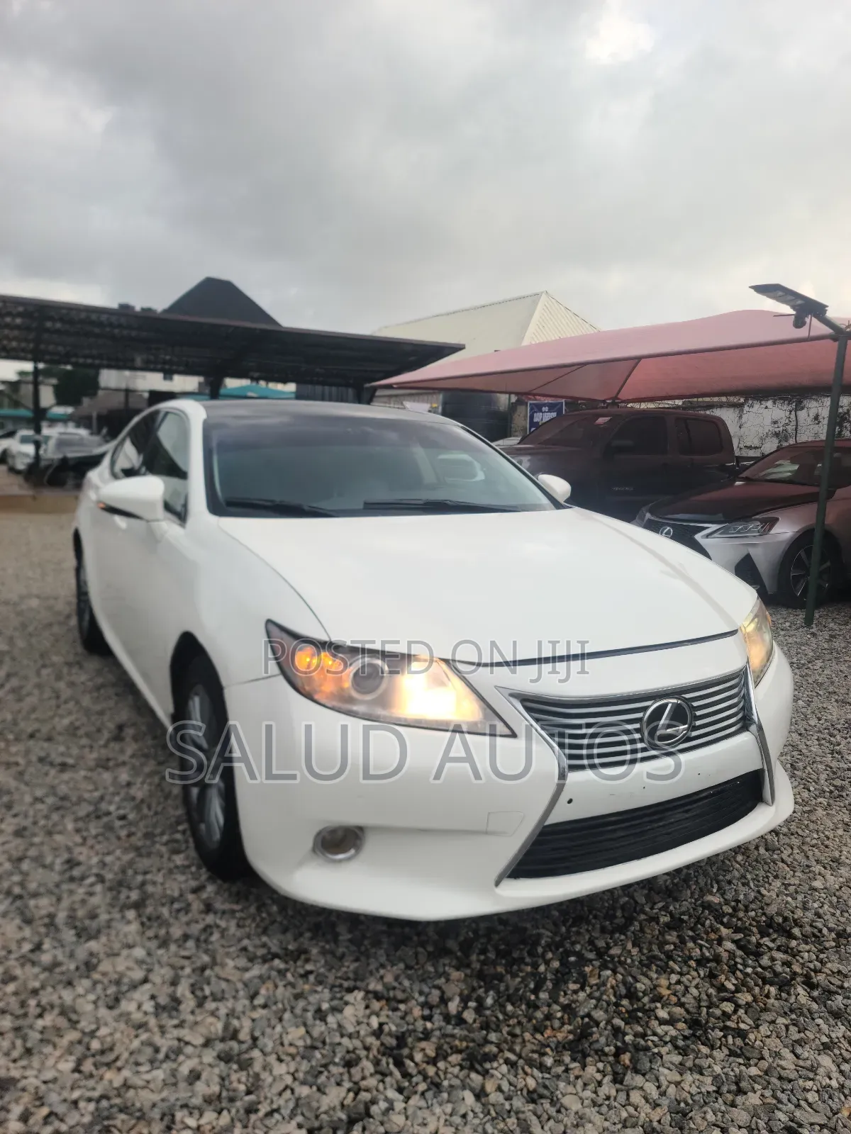 Lexus ES 350 FWD 2018 White