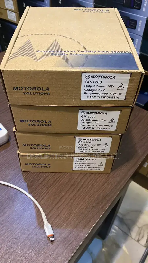 Motorola Gp1200 Walkie-Talkies