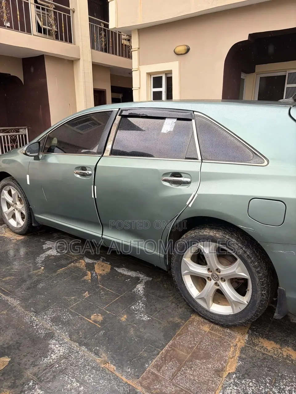 Toyota Venza 2010 Green