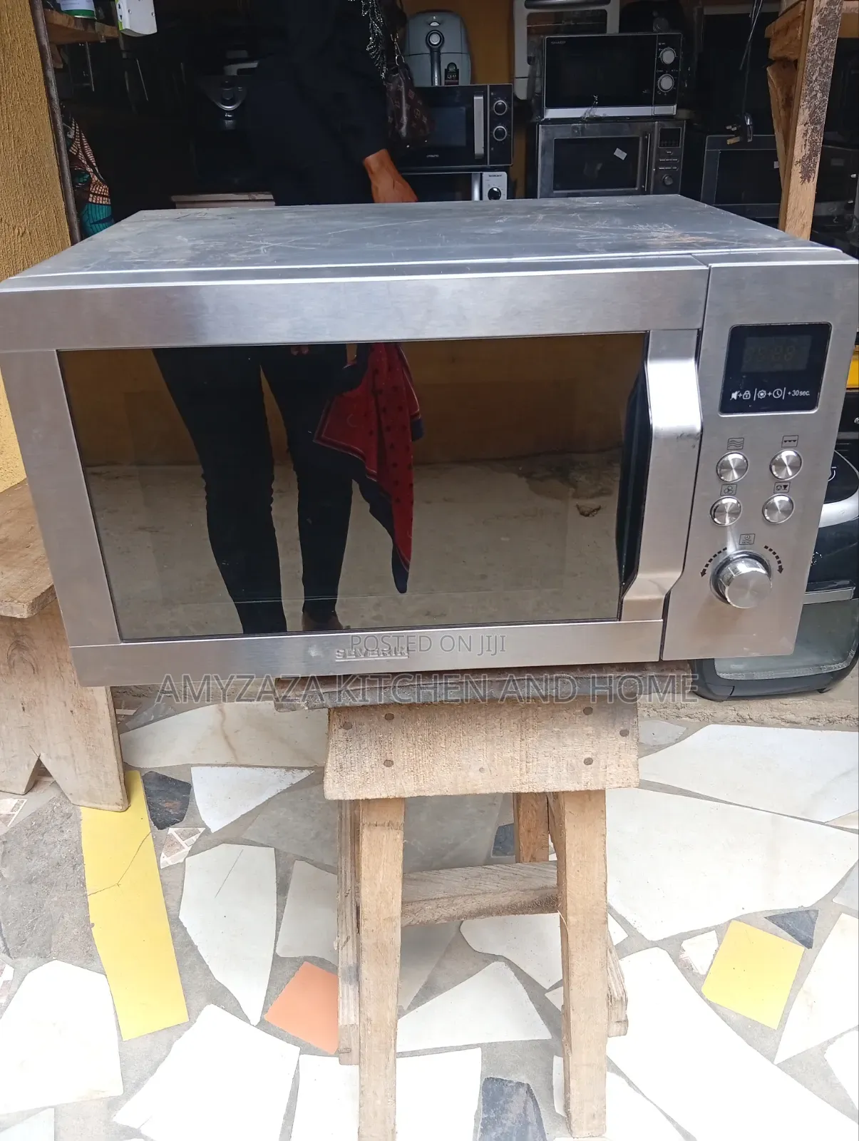 Severin Microwave Oven ( 3inl) UK Used