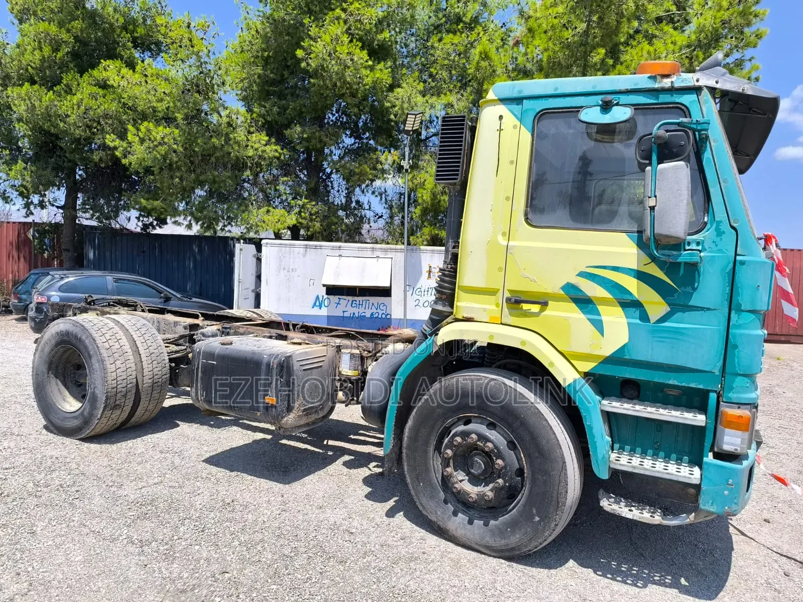 Tokunbo Scania 93m. Straight Engine. Spring Spring. Cap and Chassis