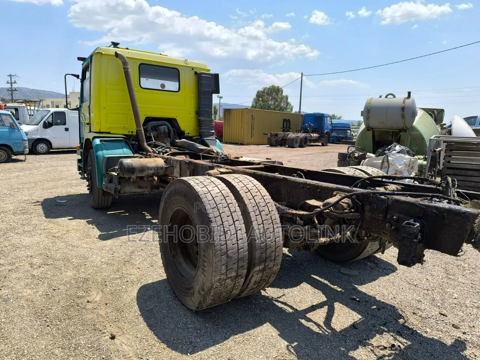 Tokunbo Scania 93m. Straight Engine. Spring Spring. Cap and Chassis