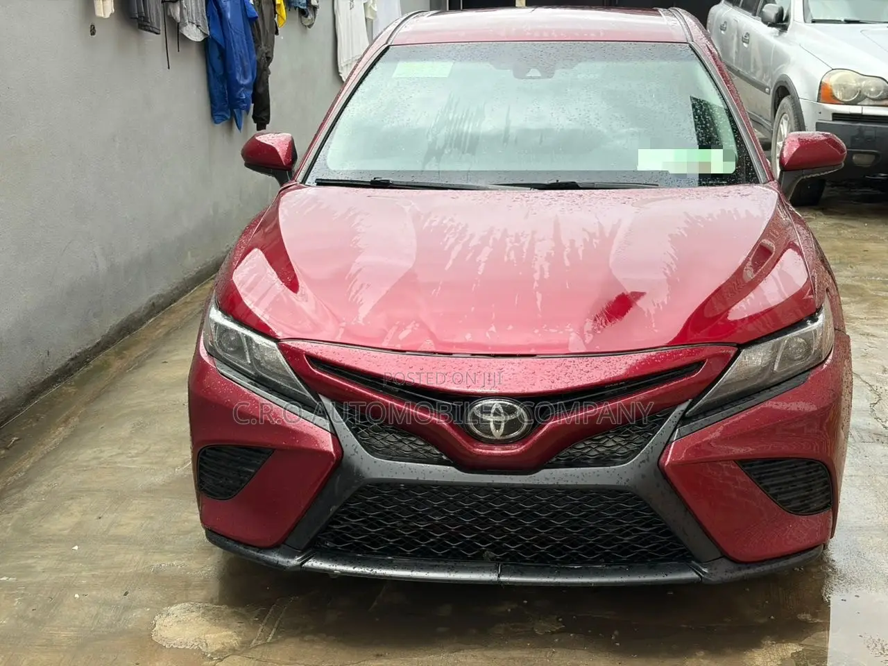 Toyota Camry SE FWD (2.5L 4cyl 8AM) 2018 Red