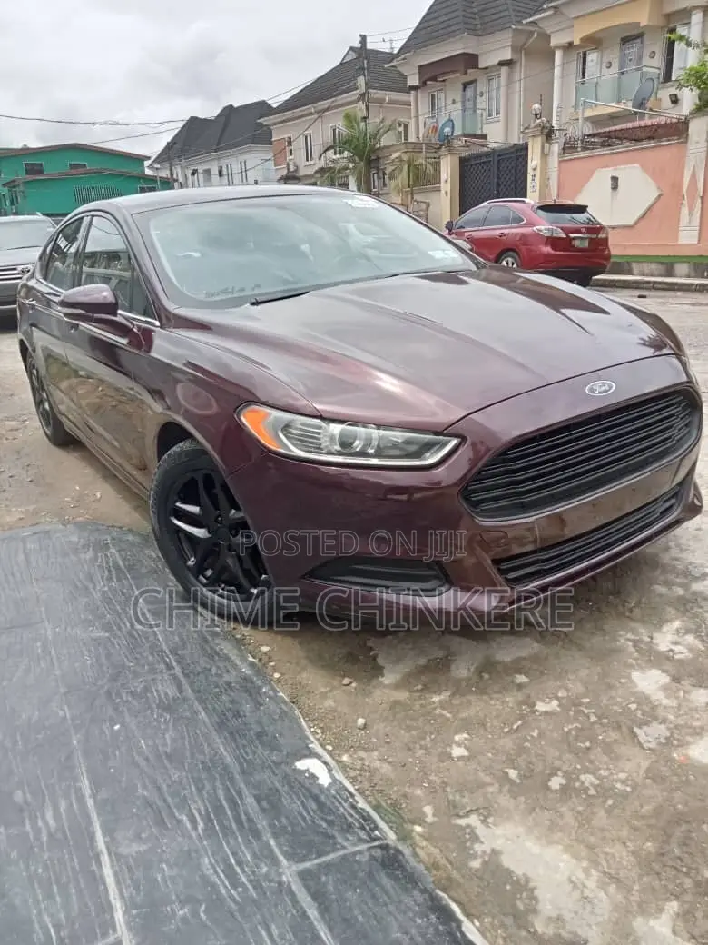 Ford Fusion Titanium 4dr Sedan AWD w/EcoBoost (2.0L 4cyl Turbo 6A) 2014