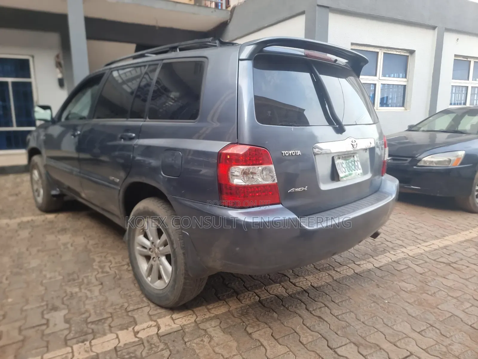 Toyota Highlander Hybrid 4x4 2006 Gray