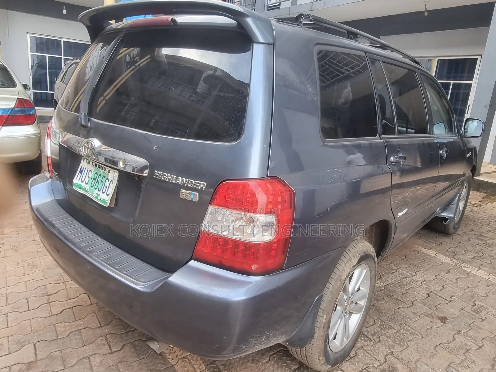 Toyota Highlander Hybrid 4x4 2006 Gray