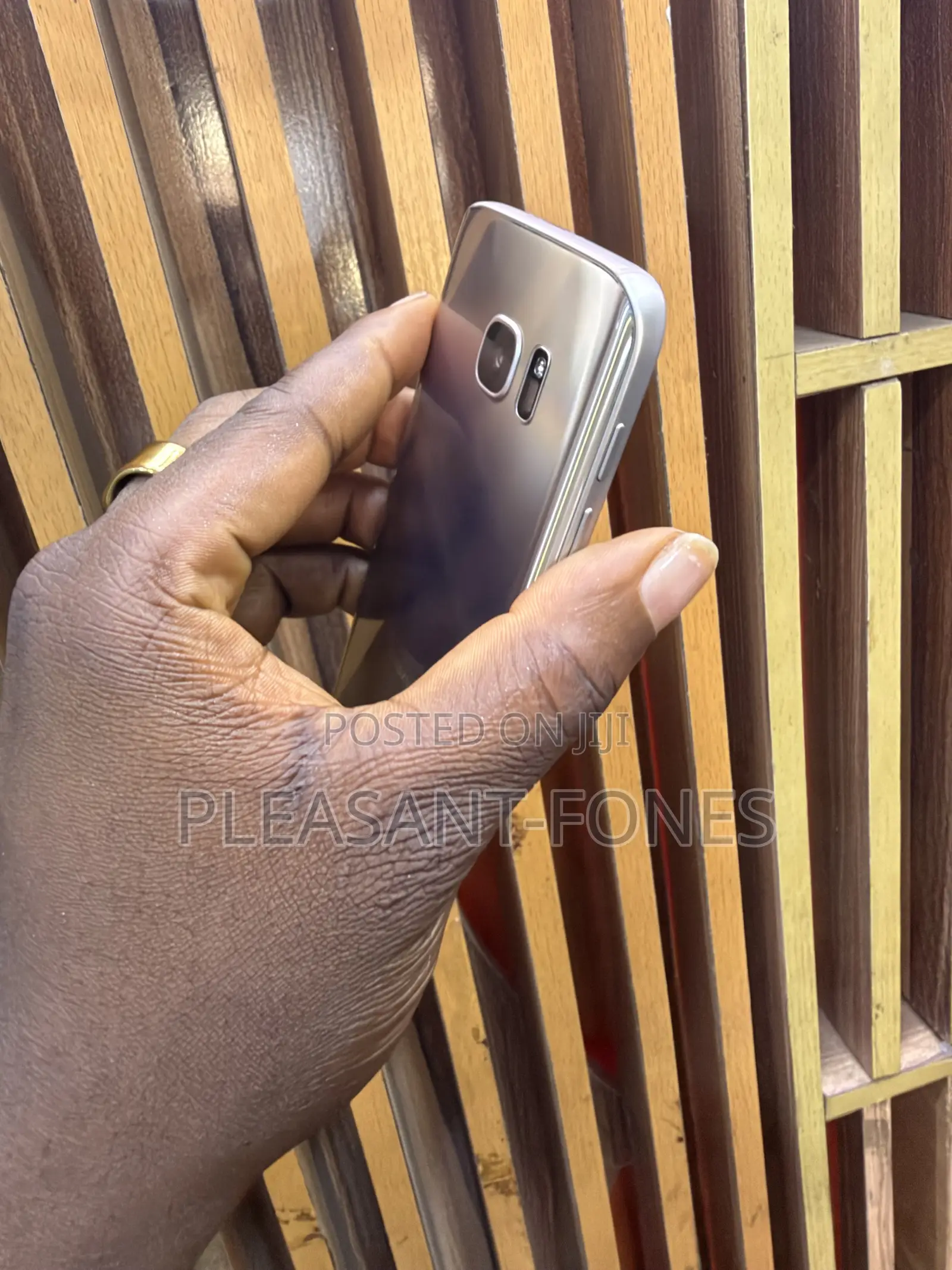 Samsung Galaxy S7 32 GB Gold