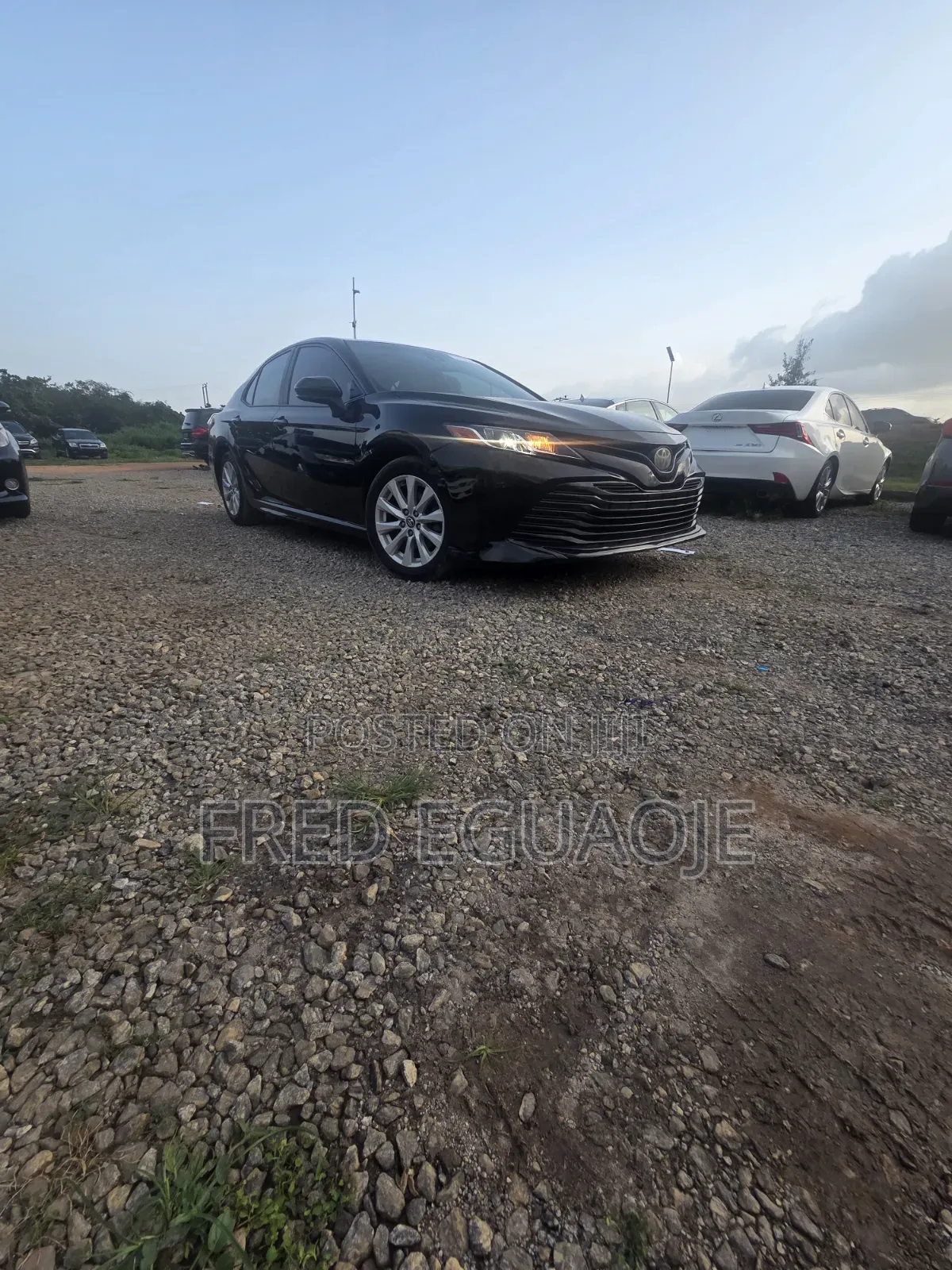 Toyota Camry SE FWD (2.5L 4cyl 8AM) 2018 Black