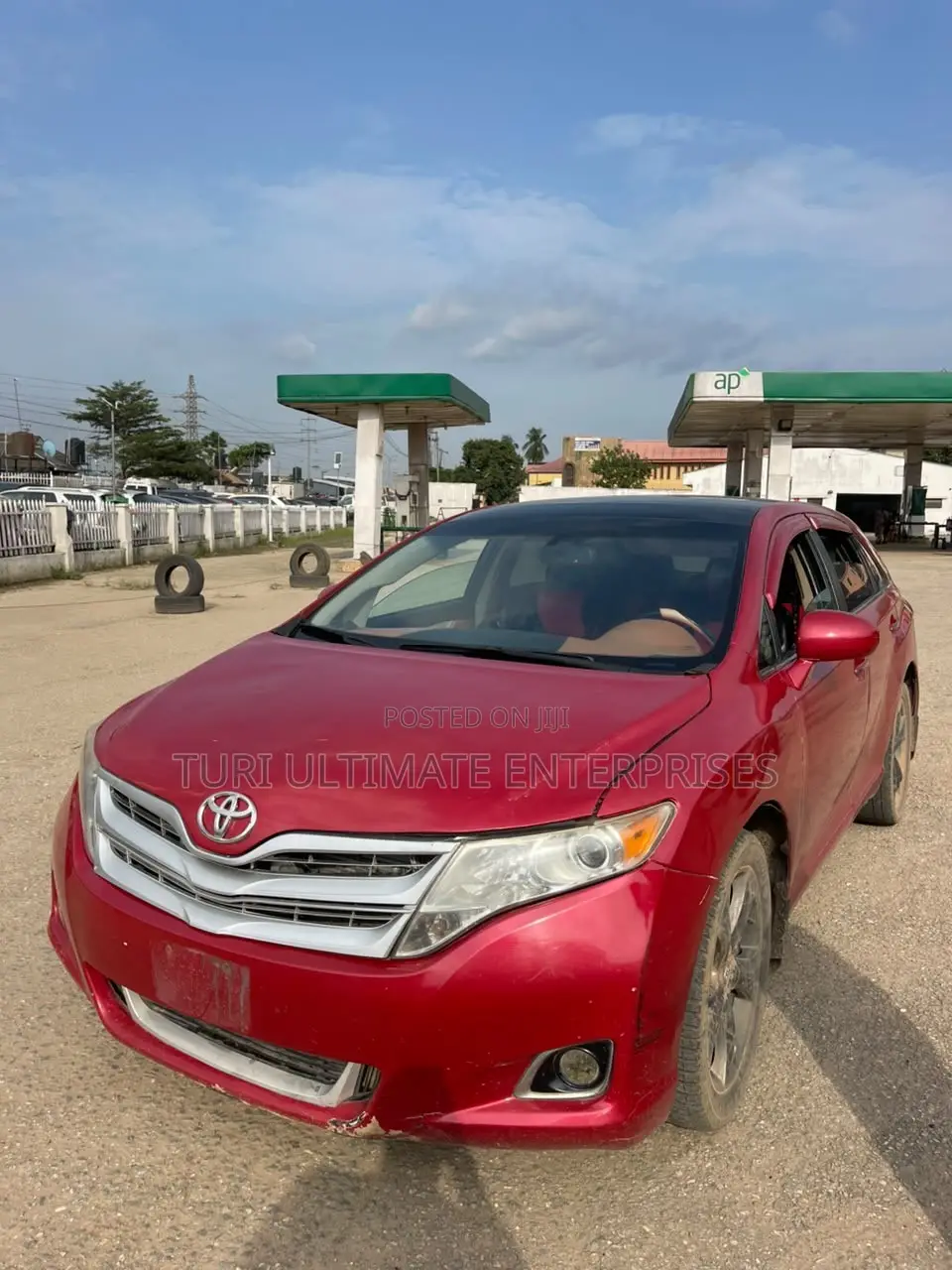 Toyota Venza XLE 2010 Red