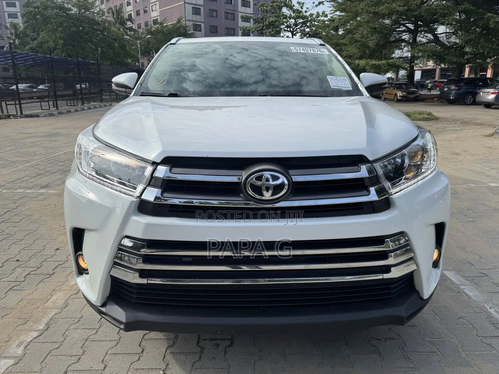 Toyota Highlander Limited 4dr SUV AWD (3.5L 6cyl 6A) 2015 White