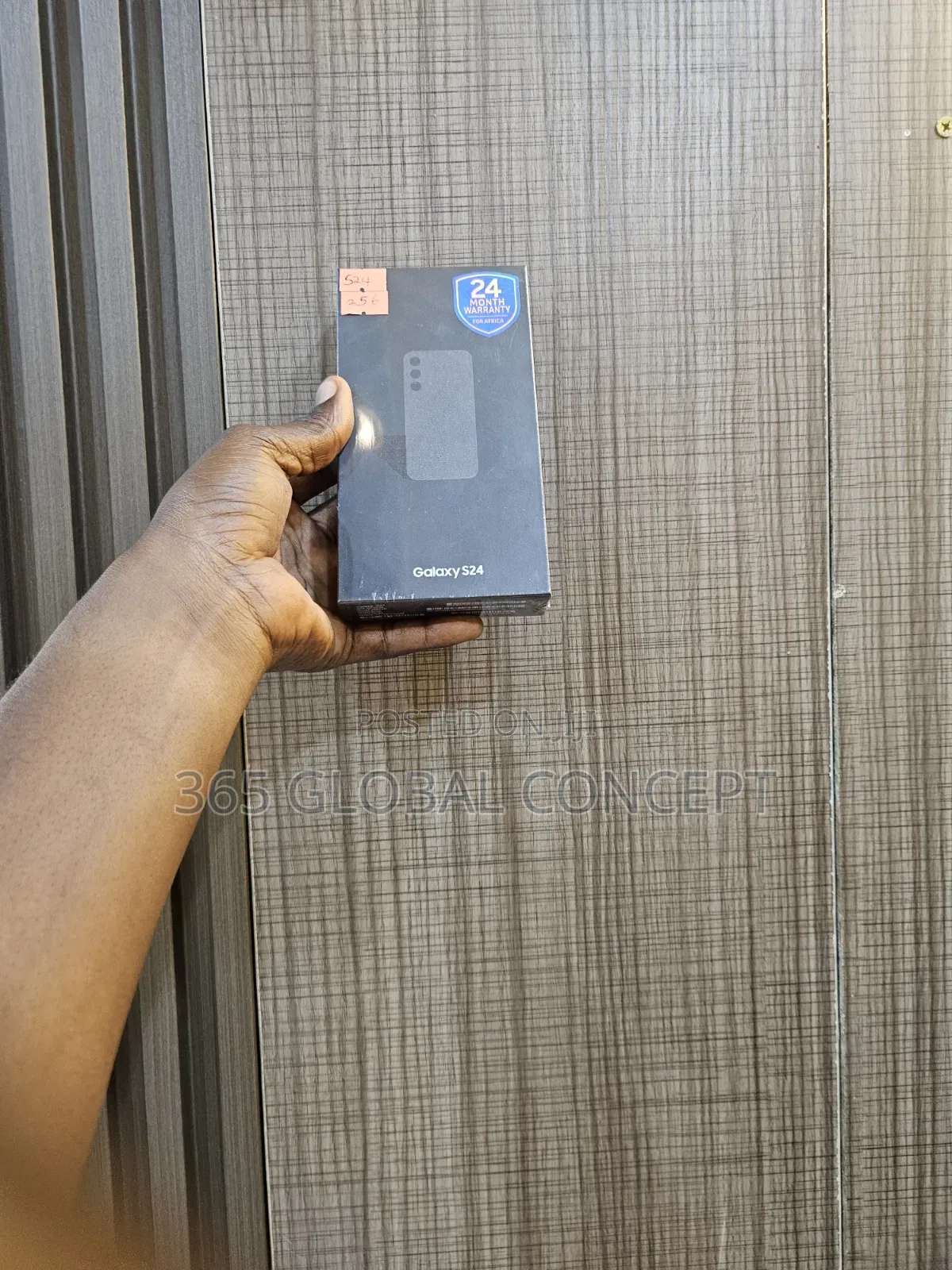 New Samsung Galaxy S24 256 GB Gray