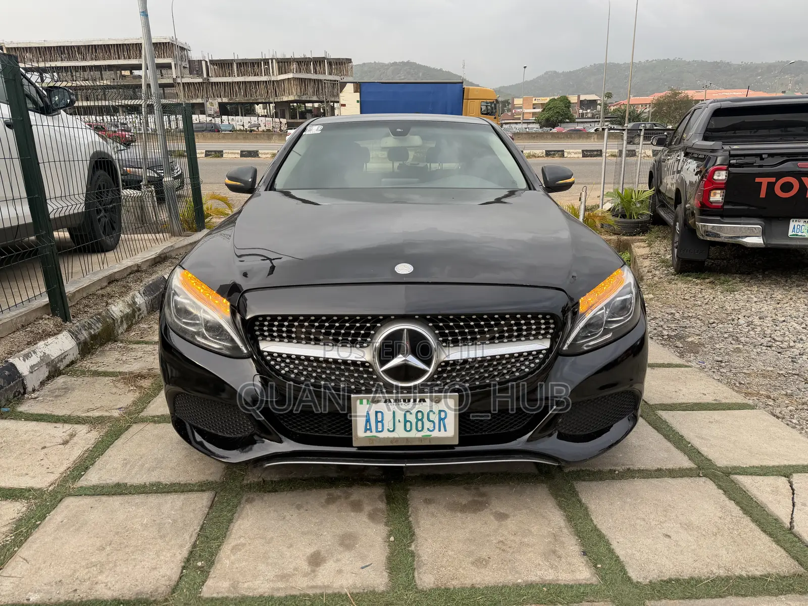 Mercedes-Benz C300 Base Sedan RWD (2.0L 4cyl 7A) 2016 Black