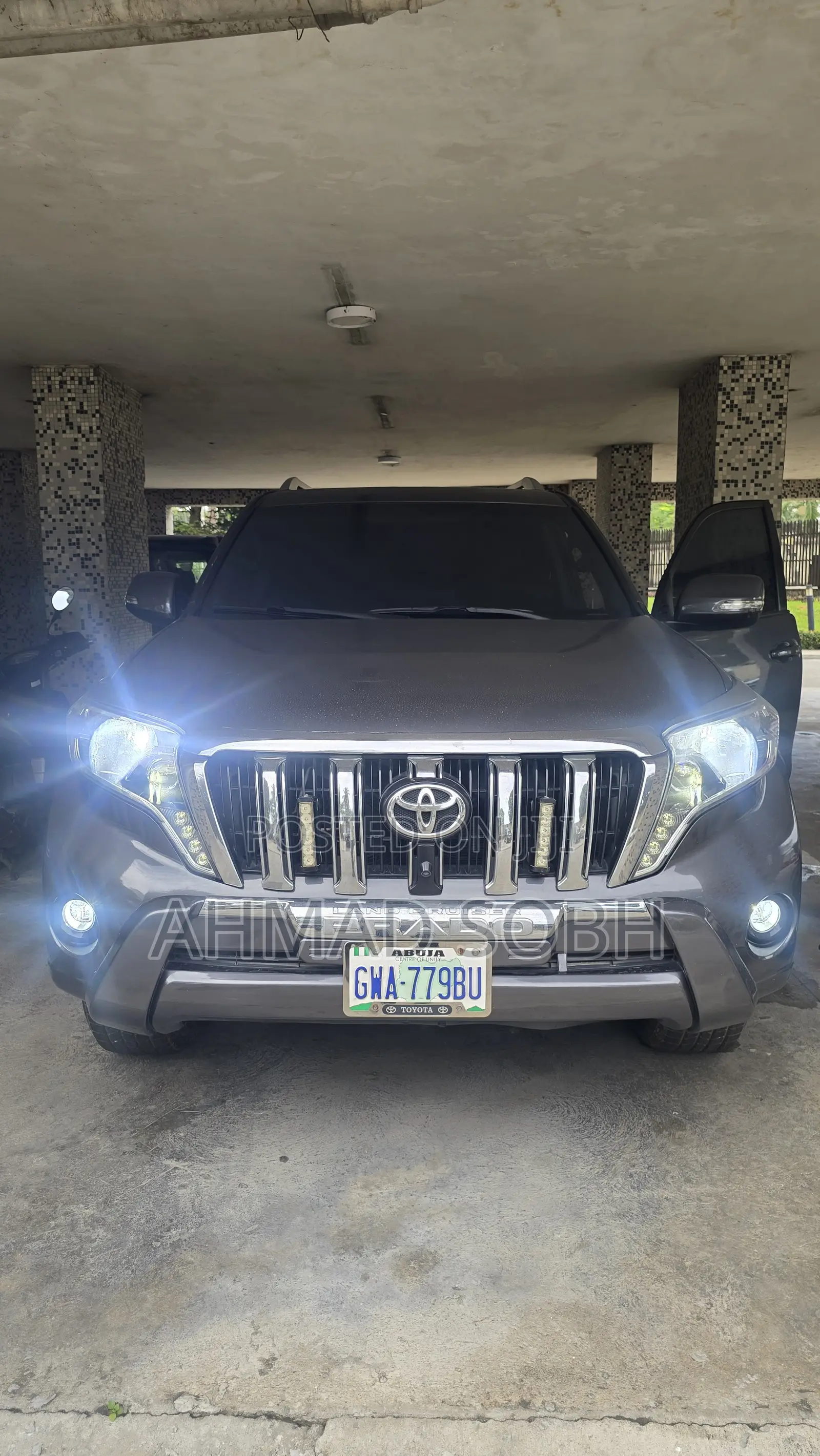 Toyota Land Cruiser Prado 2015 Gray