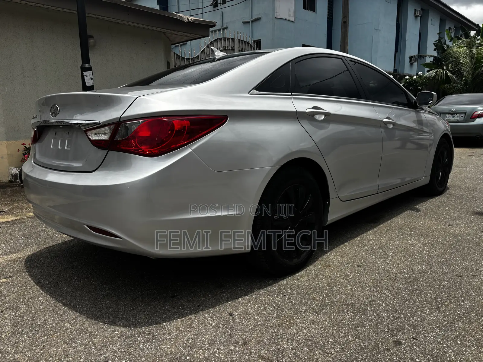 Hyundai Sonata 2011 Silver