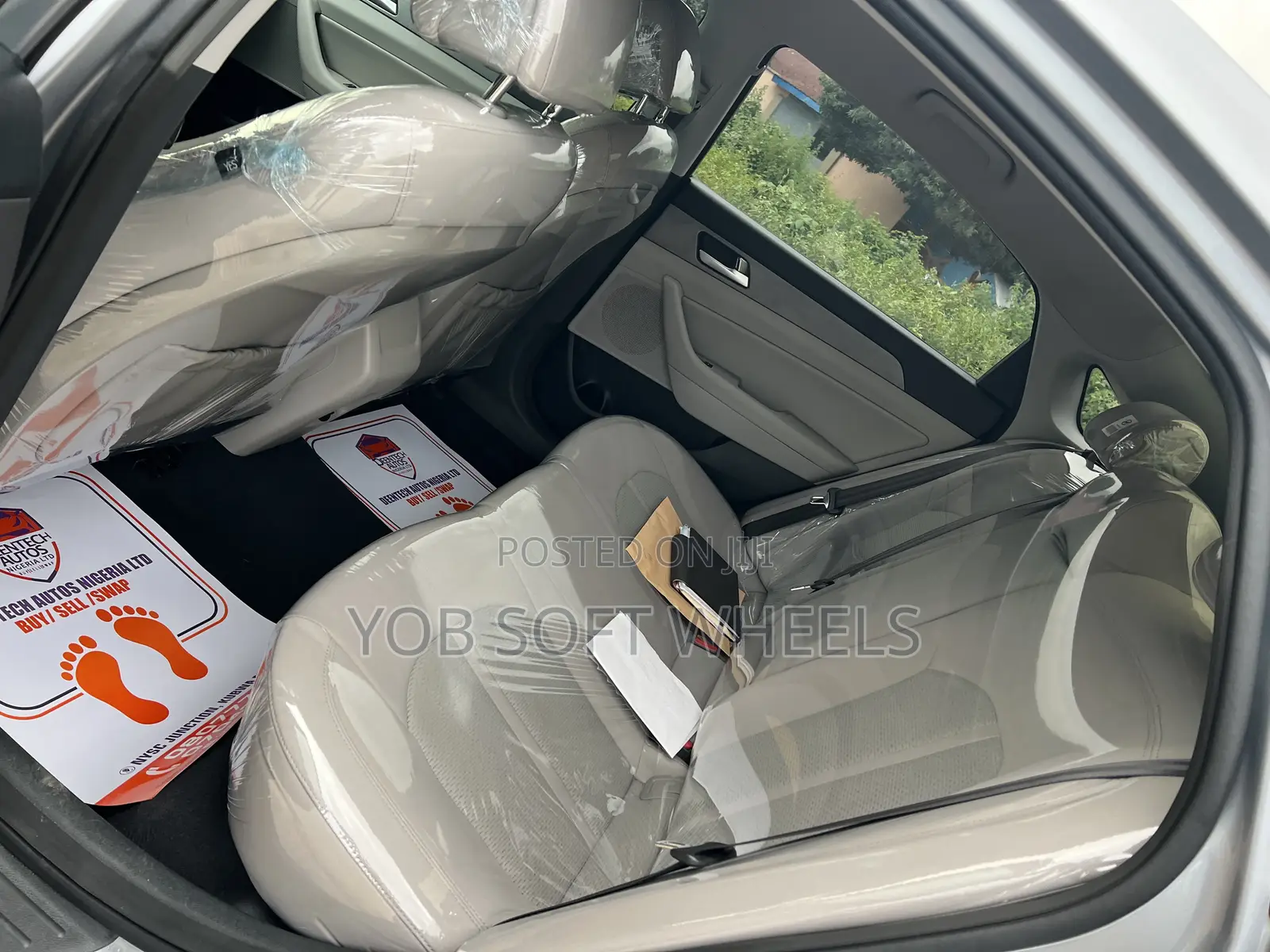 Hyundai Sonata Limited 4dr Sedan (2.4L 4cyl 6A) 2015 Gray