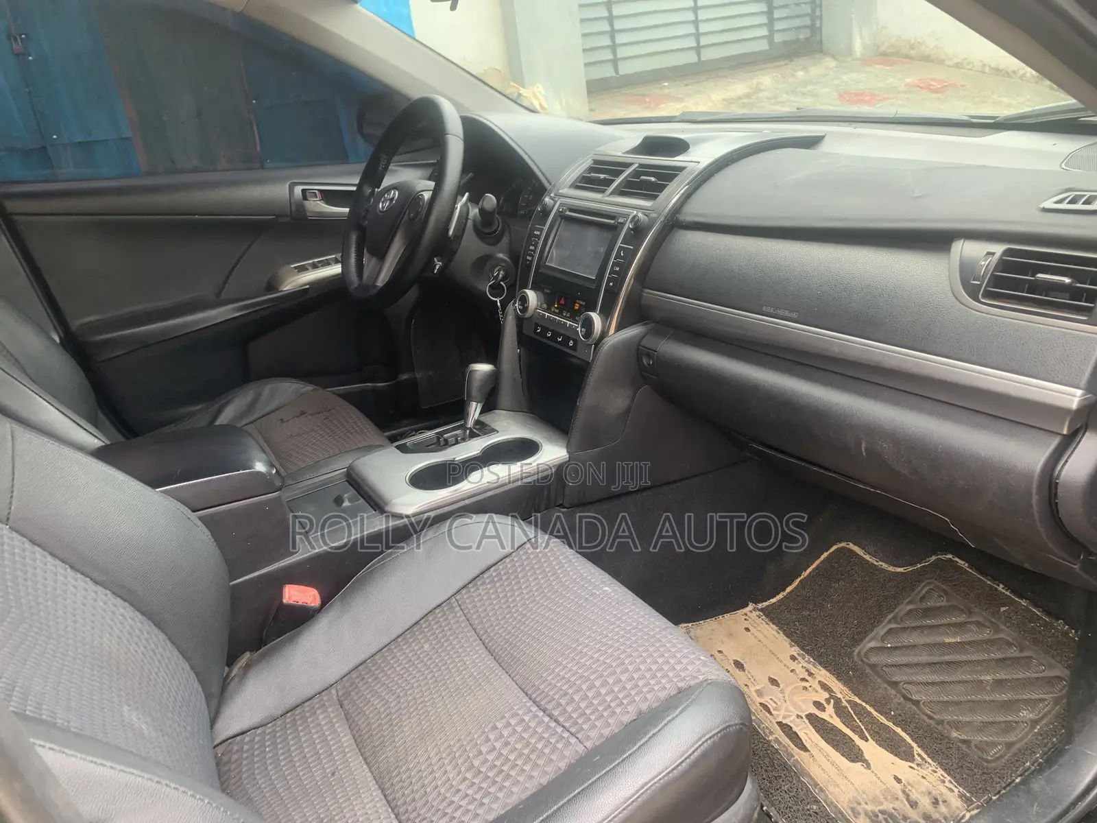 Toyota Camry SE 4dr Sedan (2.5L 4cyl 6A) 2014 Black