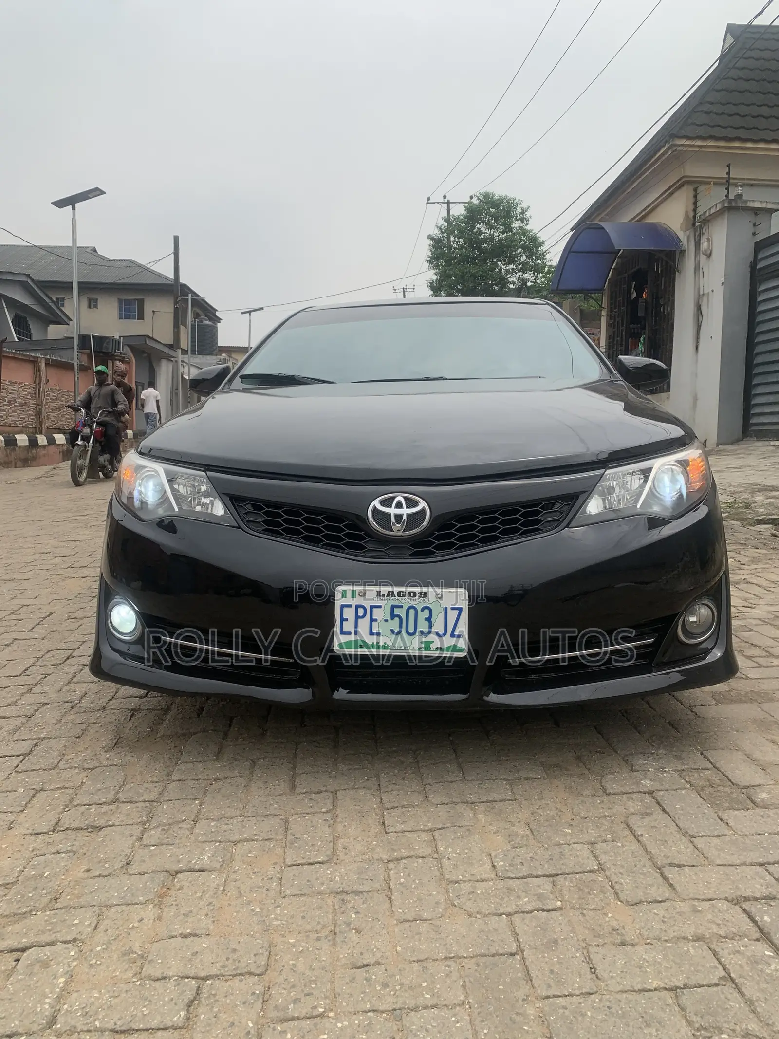 Toyota Camry SE 4dr Sedan (2.5L 4cyl 6A) 2014 Black