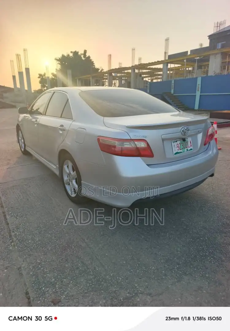 Toyota Camry SE 4dr Sedan (2.4L 4cyl 5A) 2009 Silver