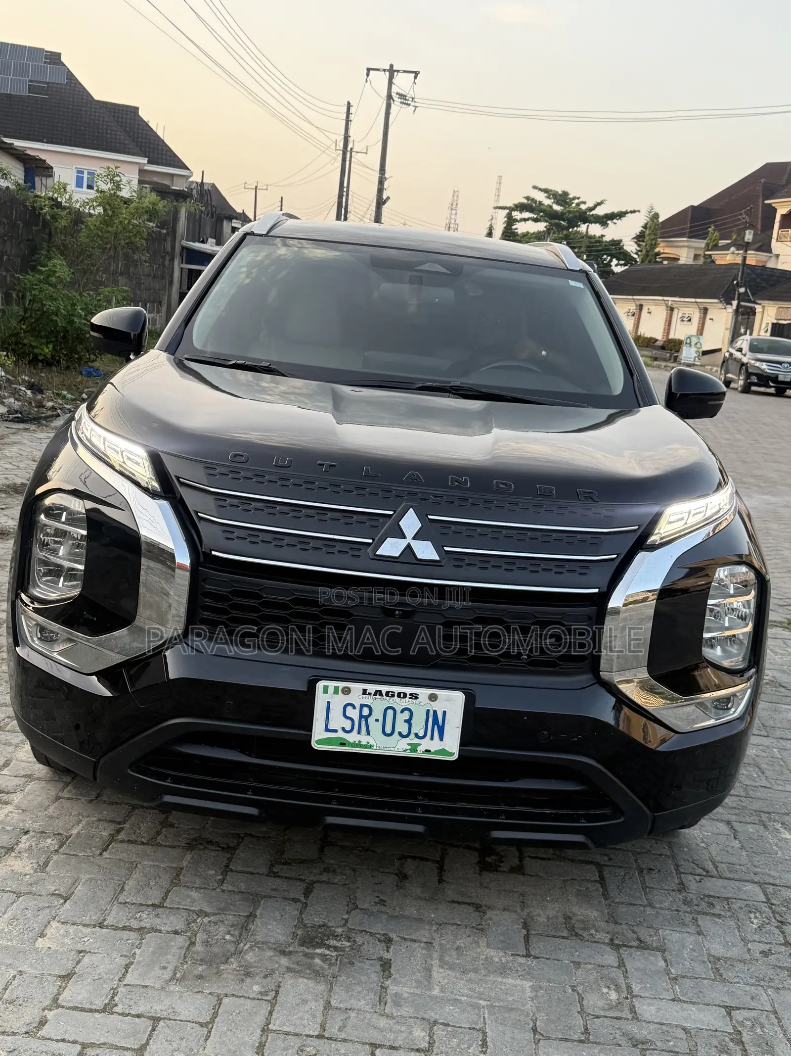 Mitsubishi Outlander SEL 2023 Black