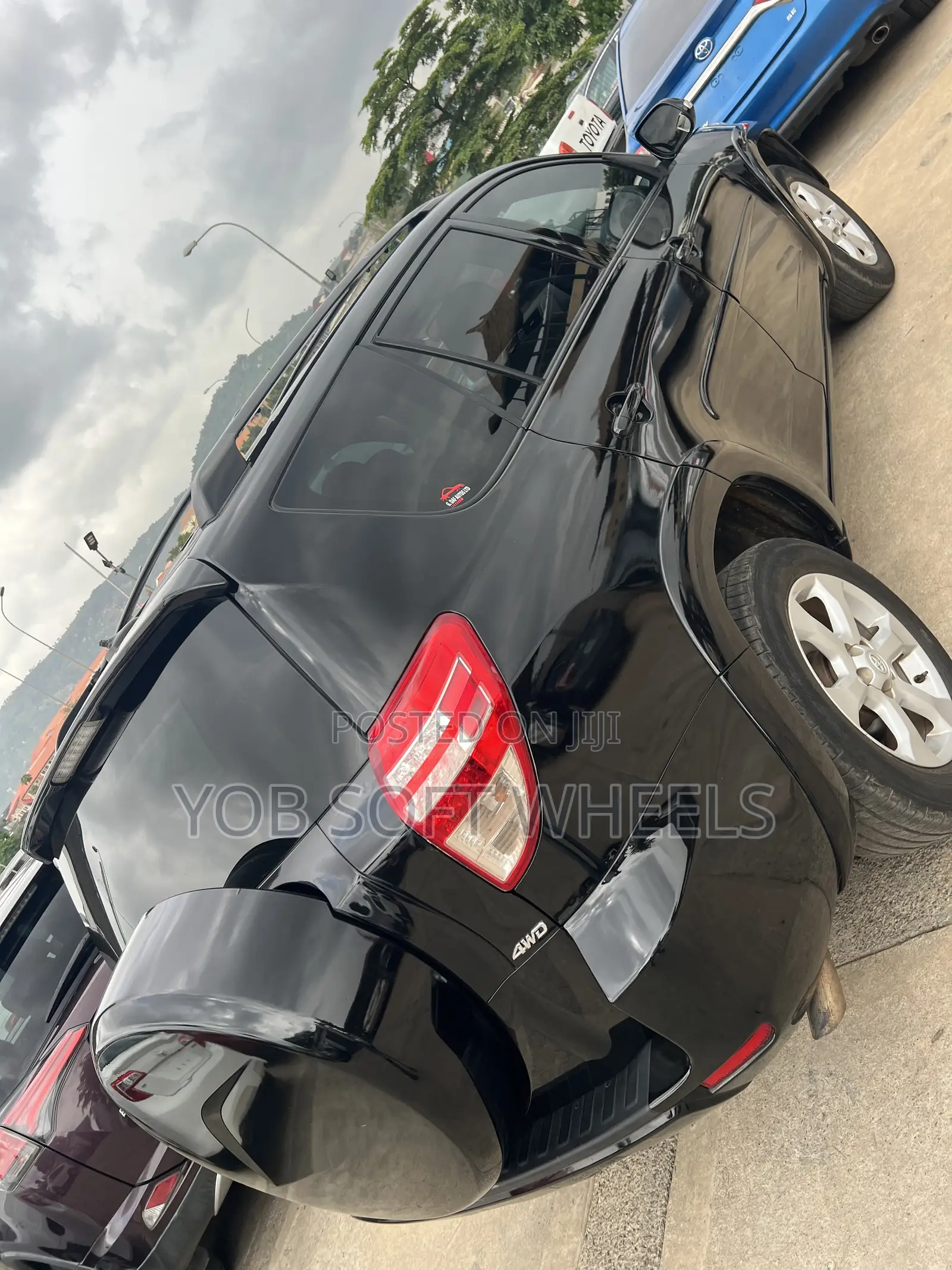 Toyota RAV4 2011 Black