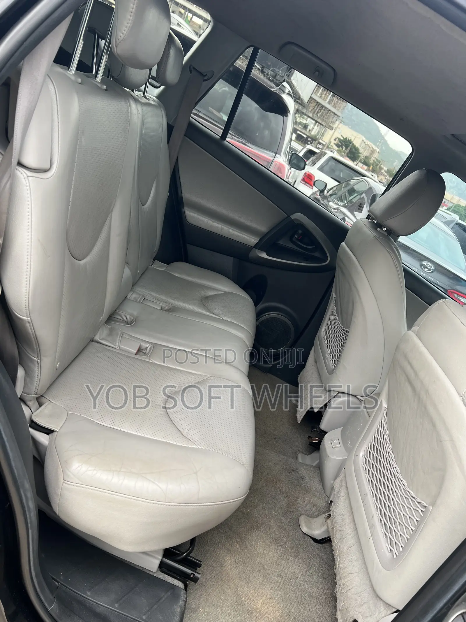 Toyota RAV4 2011 Black