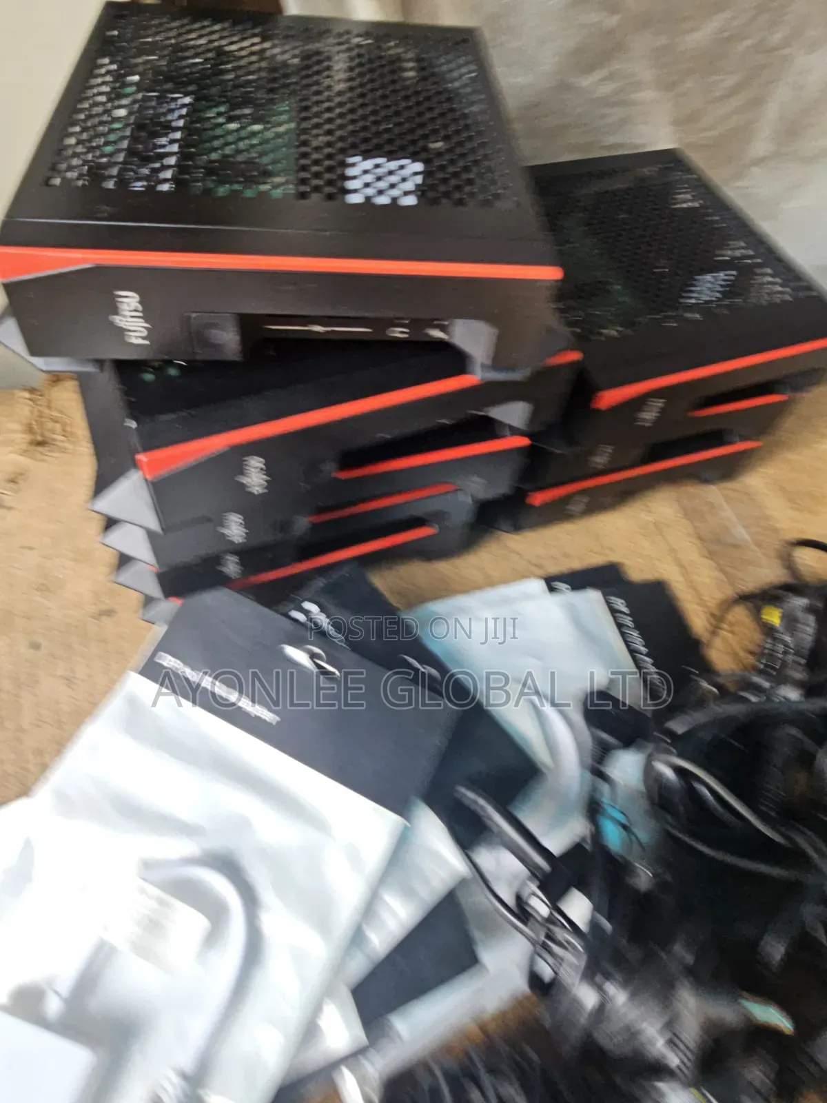 Desktop Computer Fujitsu Futro S740 8GB Intel SSD 256GB