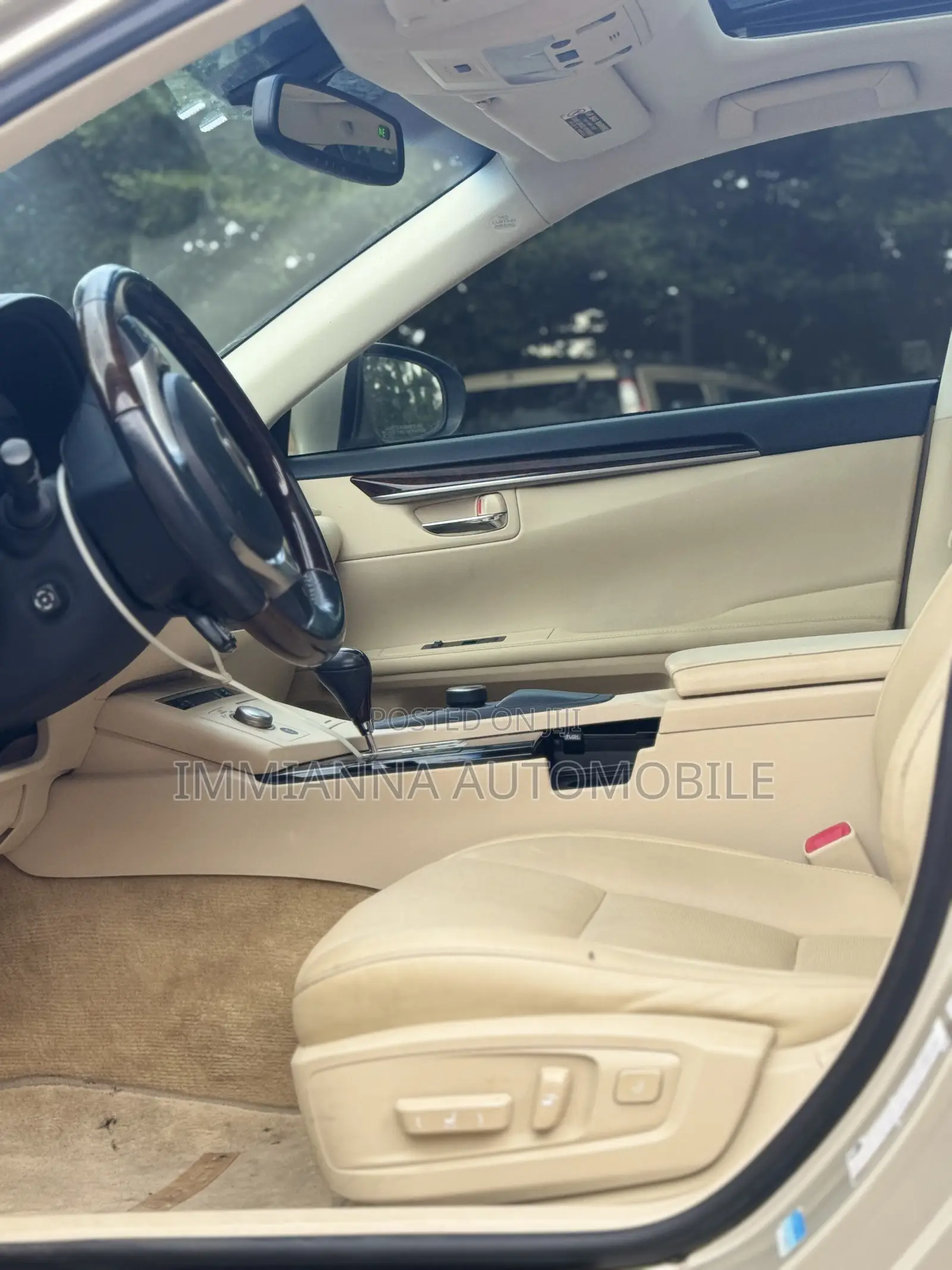 Lexus ES 350 FWD 2017 Gold