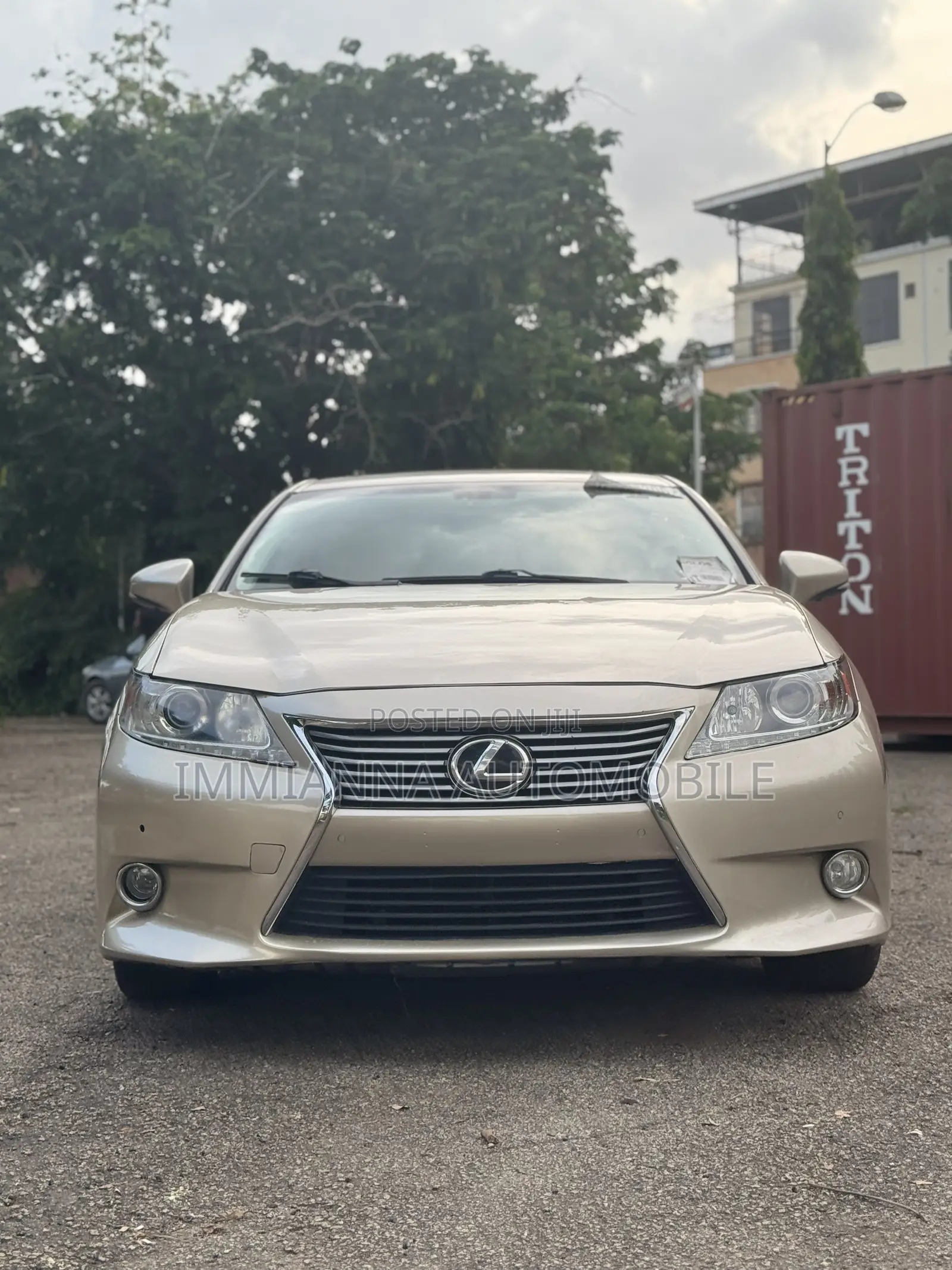Lexus ES 350 FWD 2017 Gold