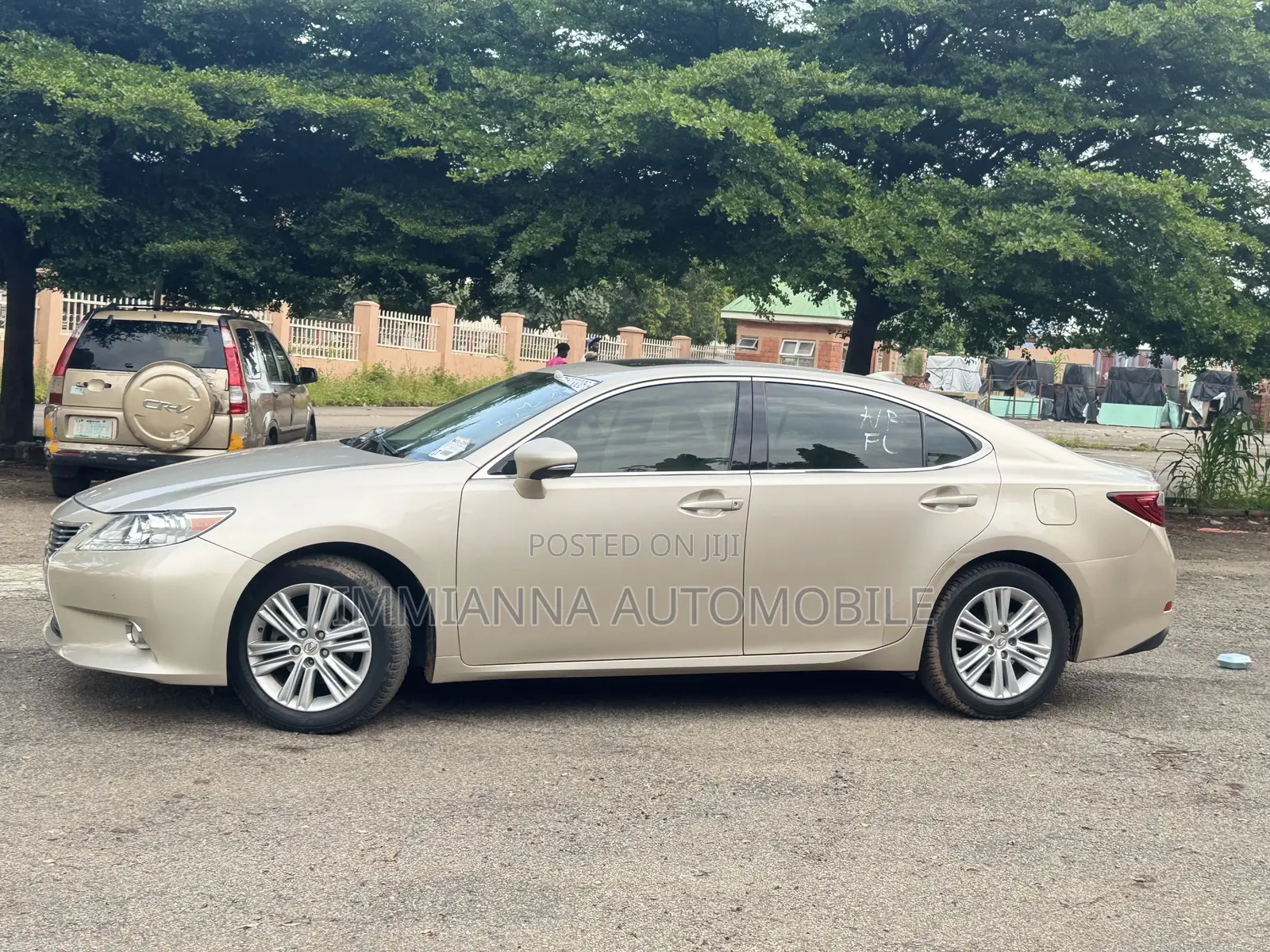 Lexus ES 350 FWD 2017 Gold