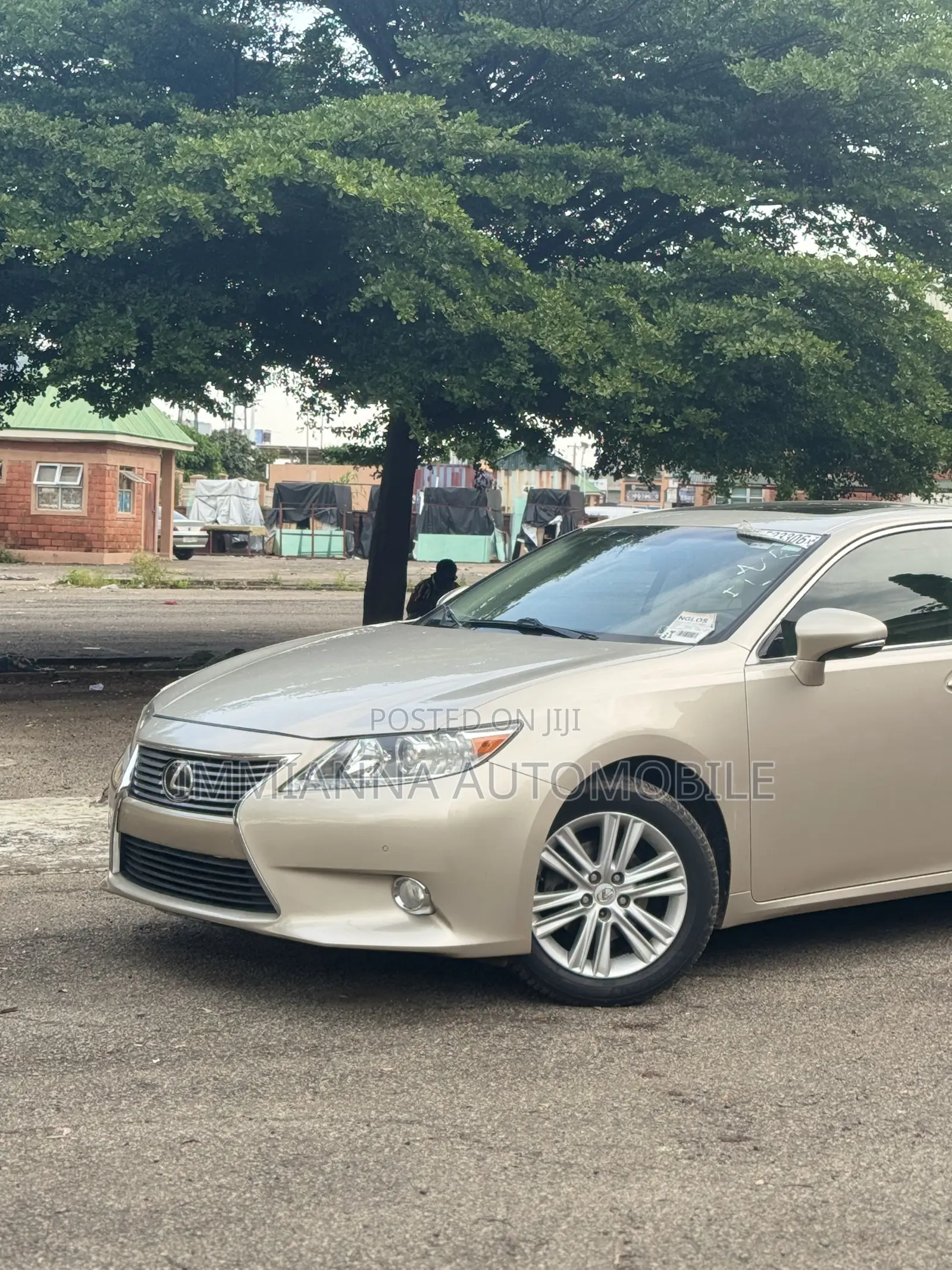 Lexus ES 350 FWD 2017 Gold