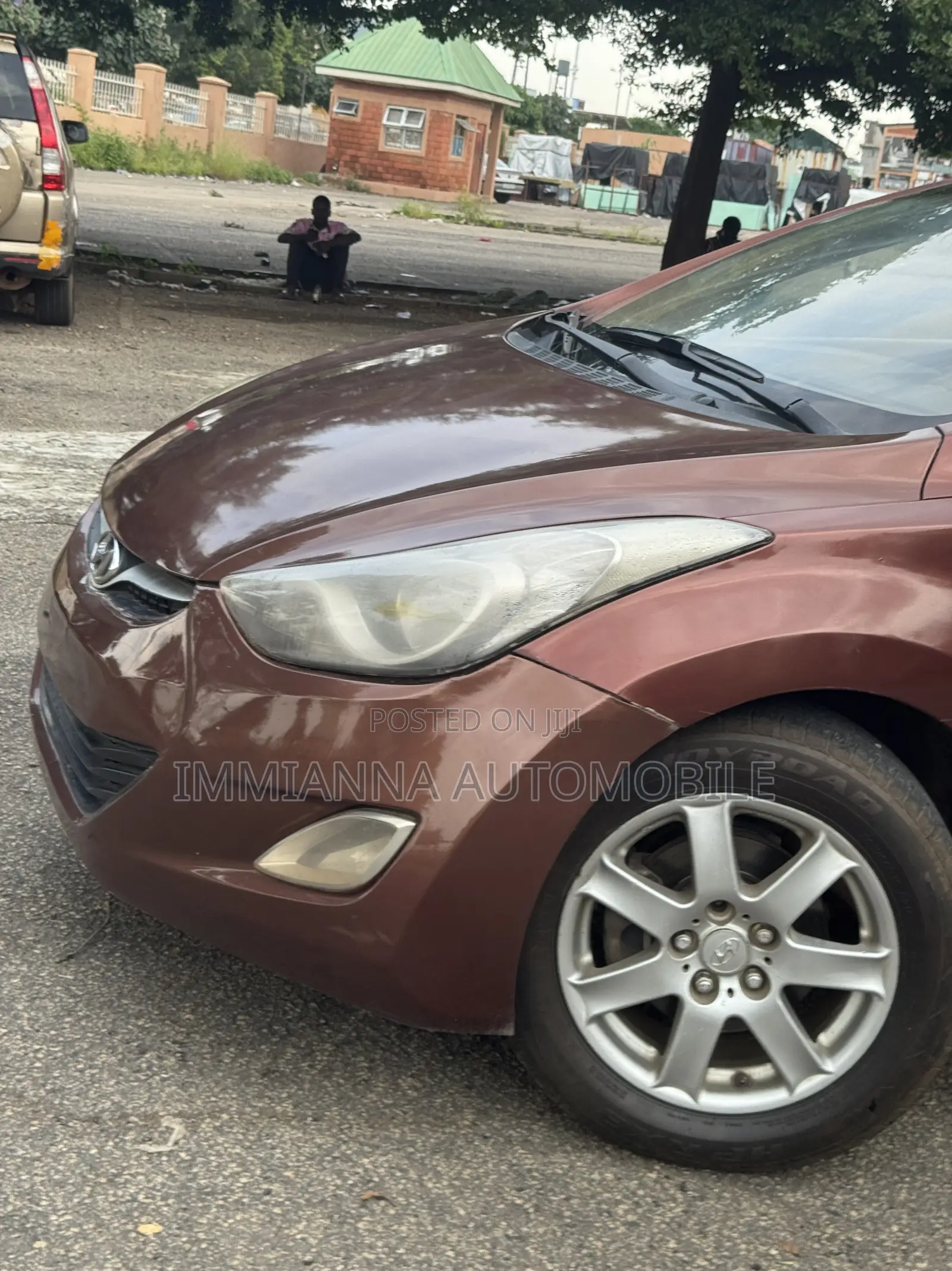 Hyundai Elantra 2013 Brown