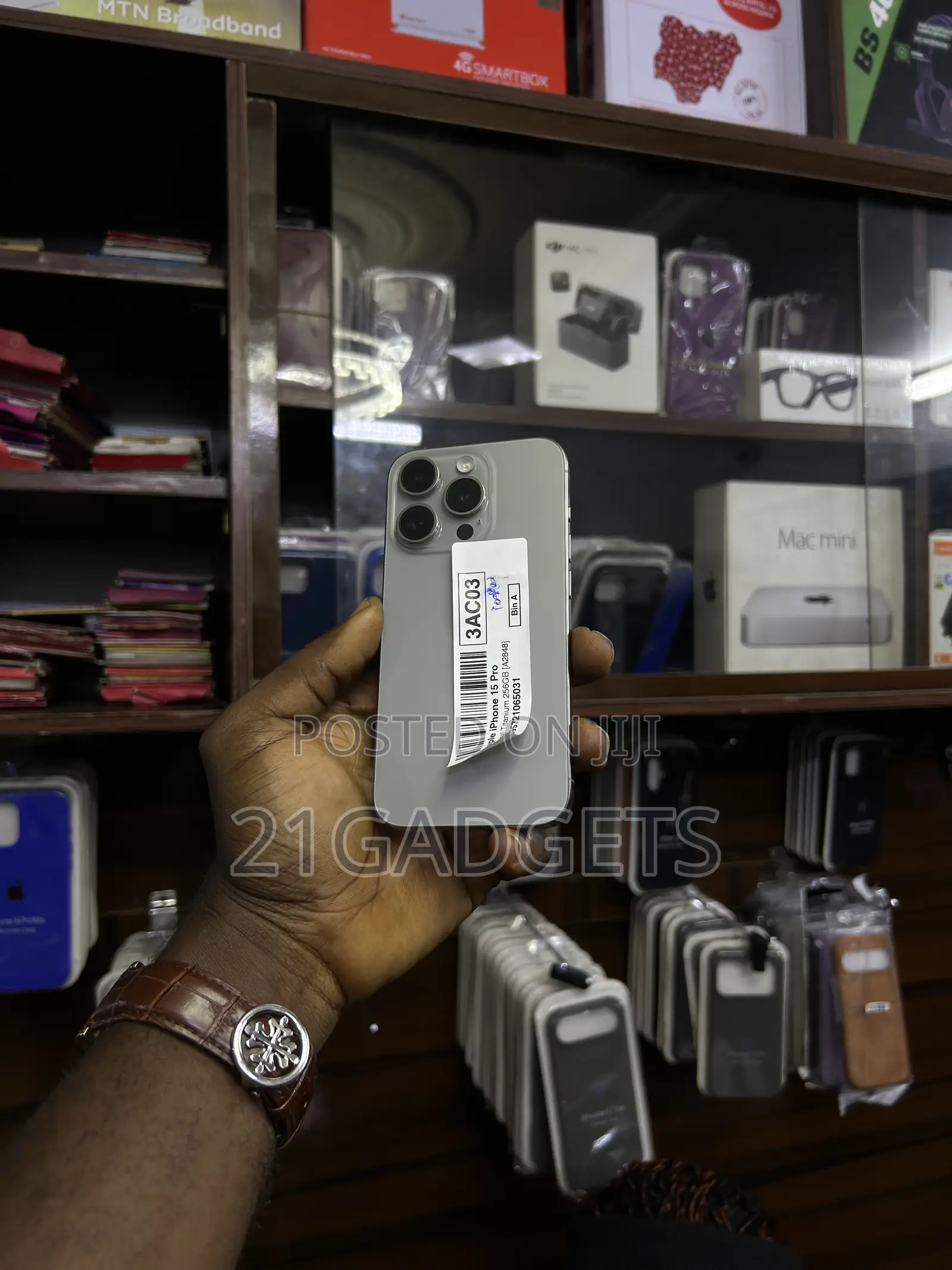 Apple iPhone 15 Pro 256 GB Gray