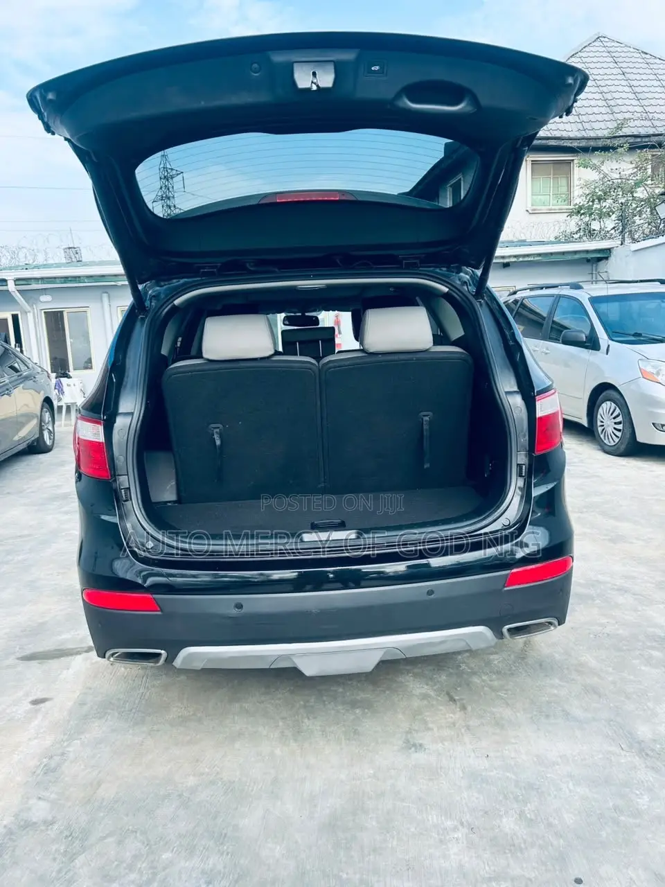 Hyundai Santa Fe Limited 4dr SUV AWD (3.3L 6cyl 6A) 2014 Black