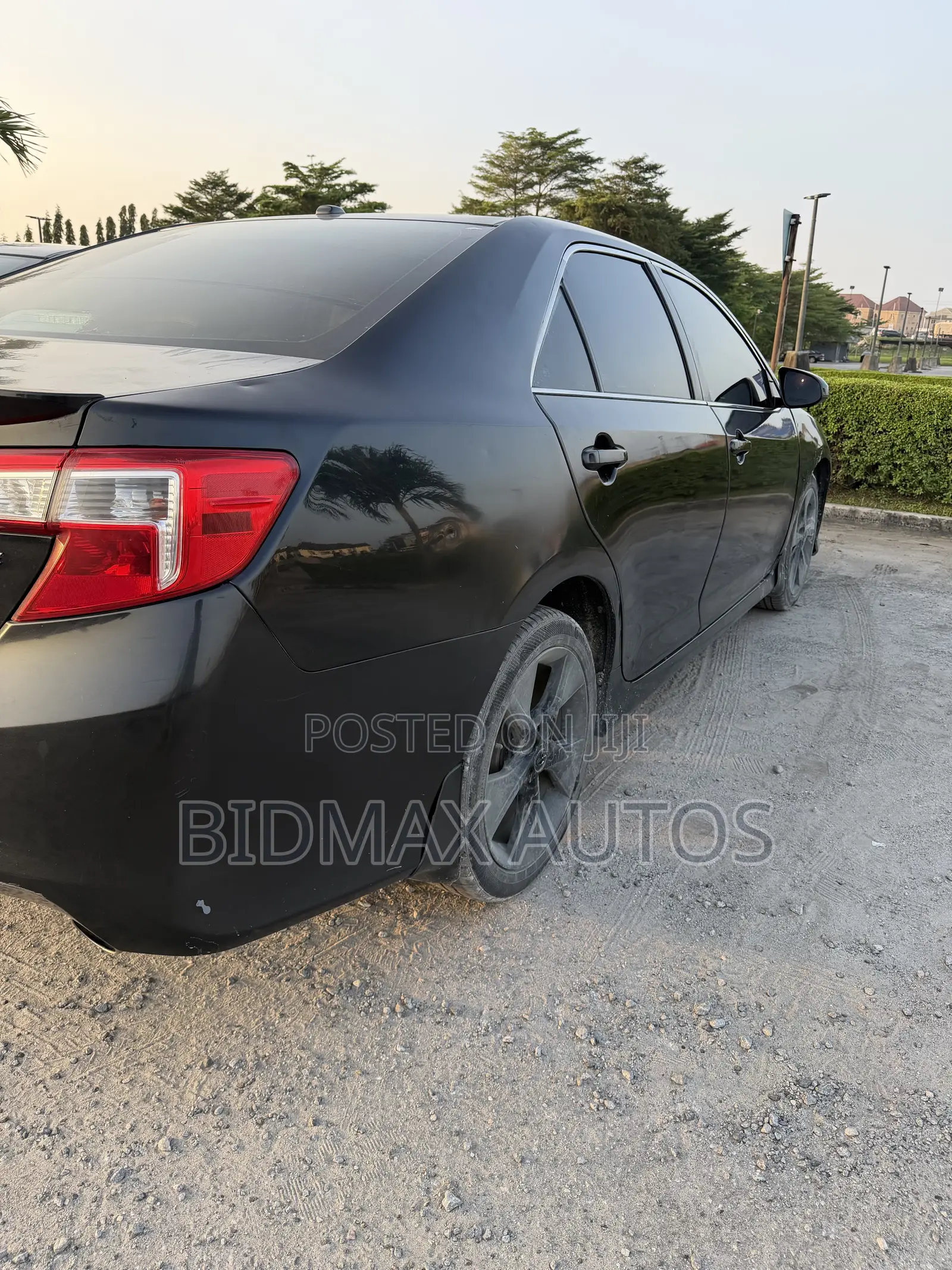 Toyota Camry SE 4dr Sedan (3.5L 6cyl 6A) 2014 Black