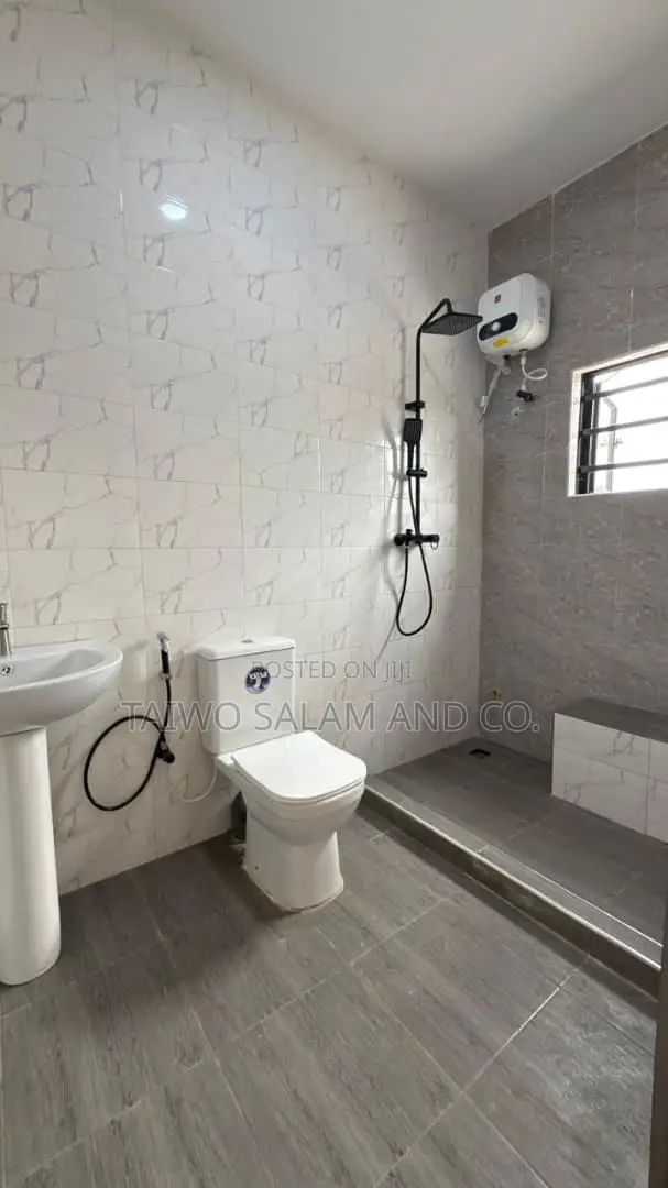 3bdrm Bungalow in Idishin for sale