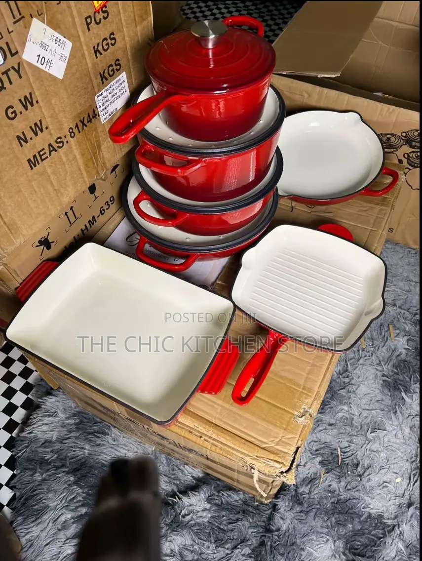 13pcs Enamel Cast Iron With Dutch Oven Cookware Set & 2 Silicon Spoons