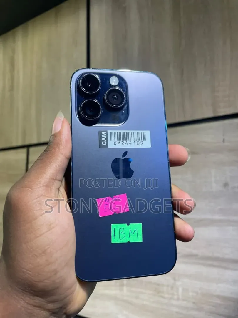 New Apple iPhone 11 Pro Max 64 GB Black