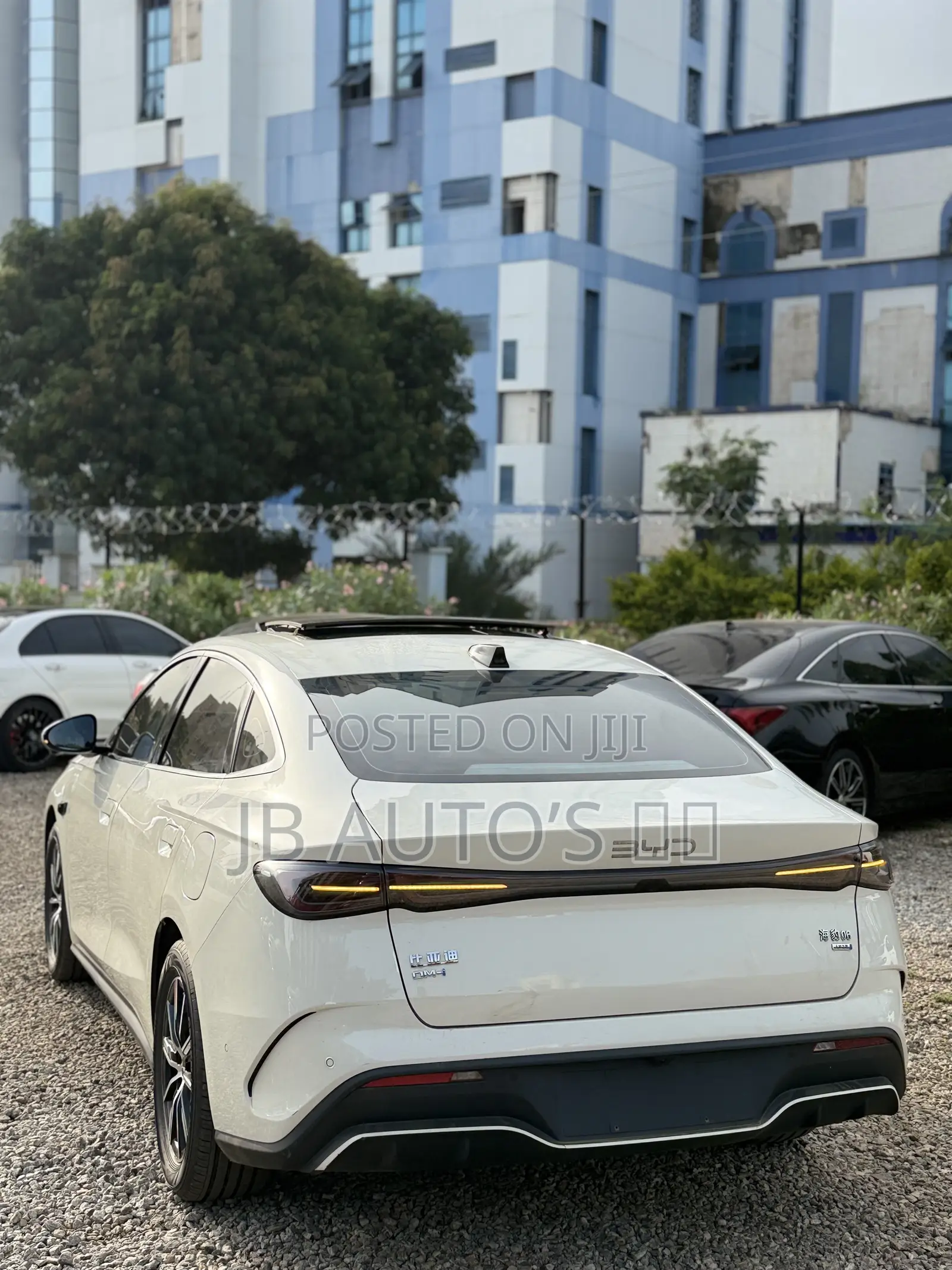 New BYD Seal DM-i 2025 Silver